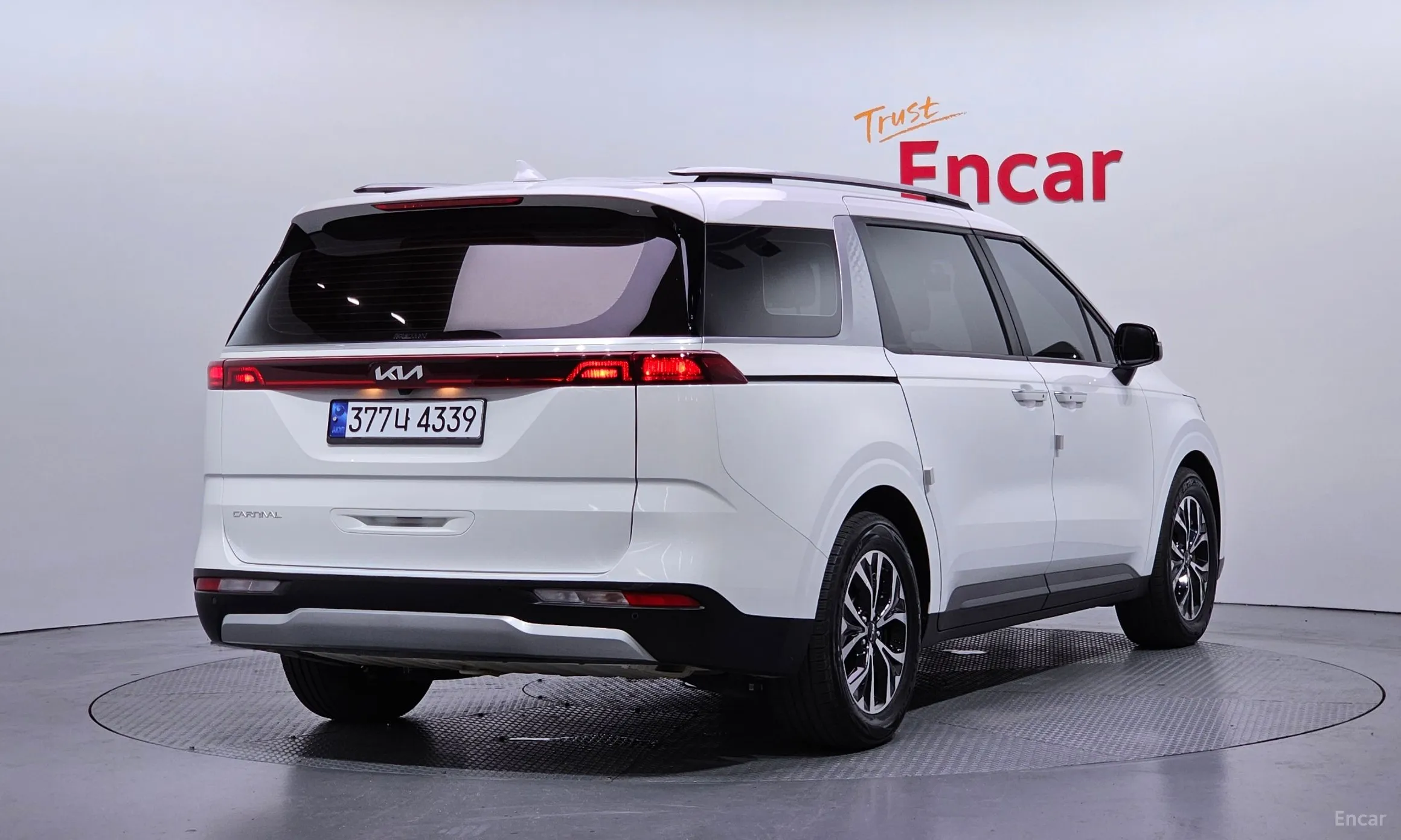 Kia Carnival Gen 4