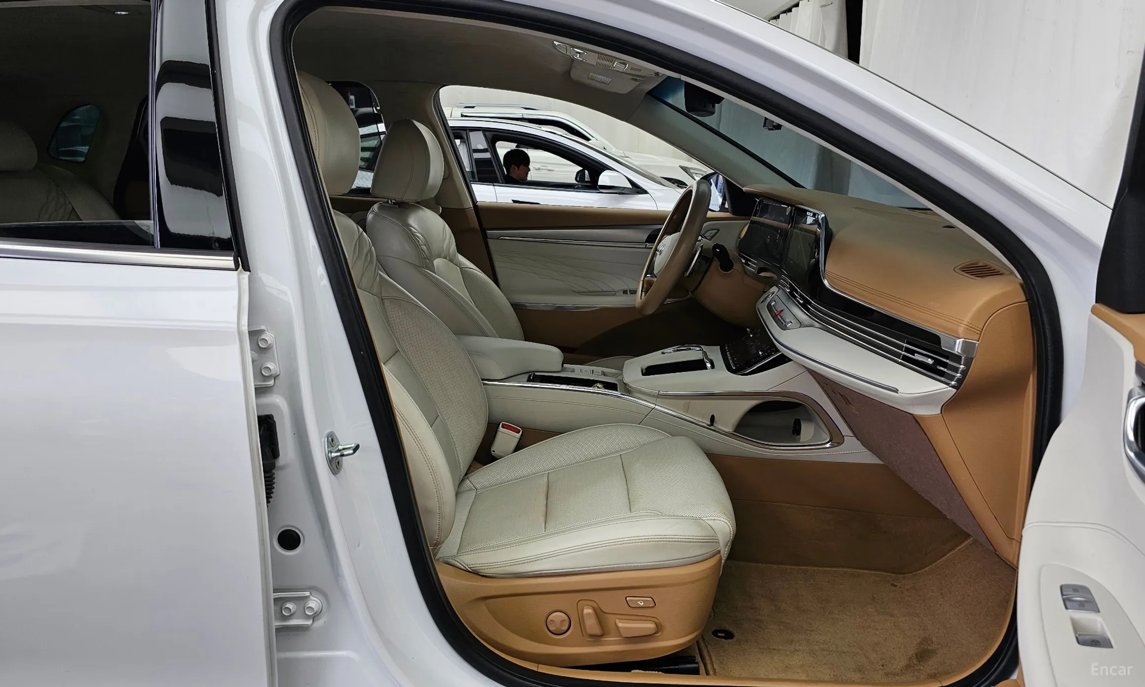 Hyundai Grandeur IG превью 11