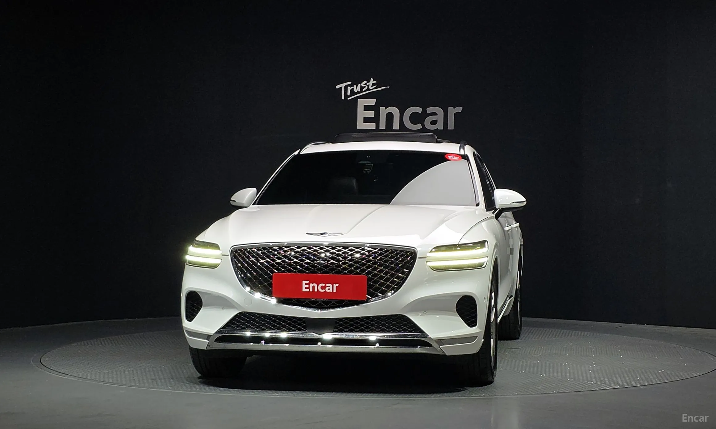 Genesis GV70 превью 3