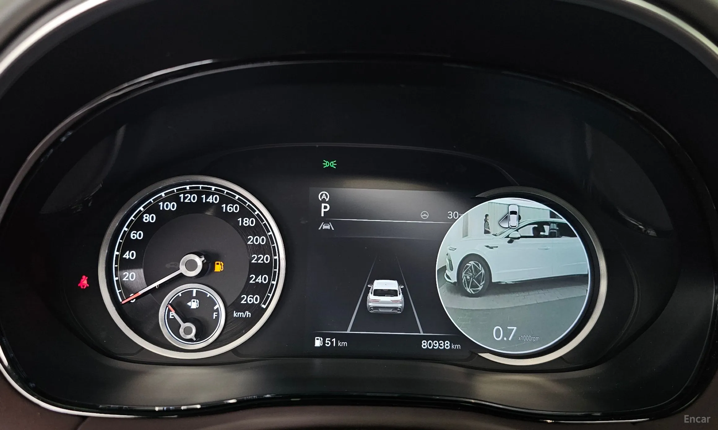 Genesis GV70 превью 8
