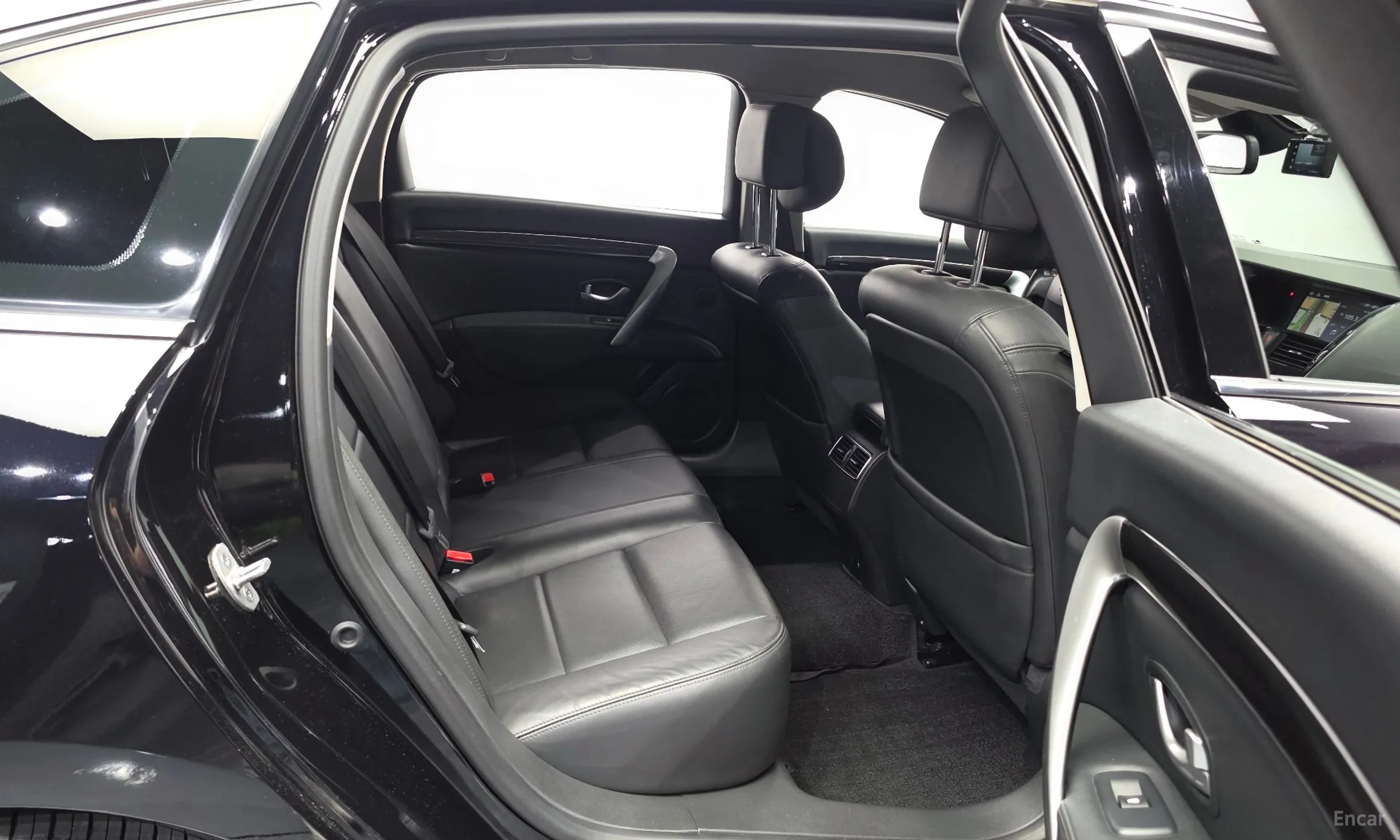 Renault Korea (Samsung) SM7 превью 12