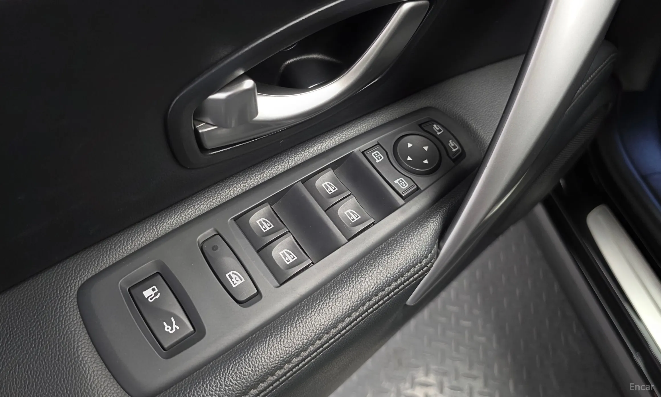Renault Korea (Samsung) SM7 превью 20