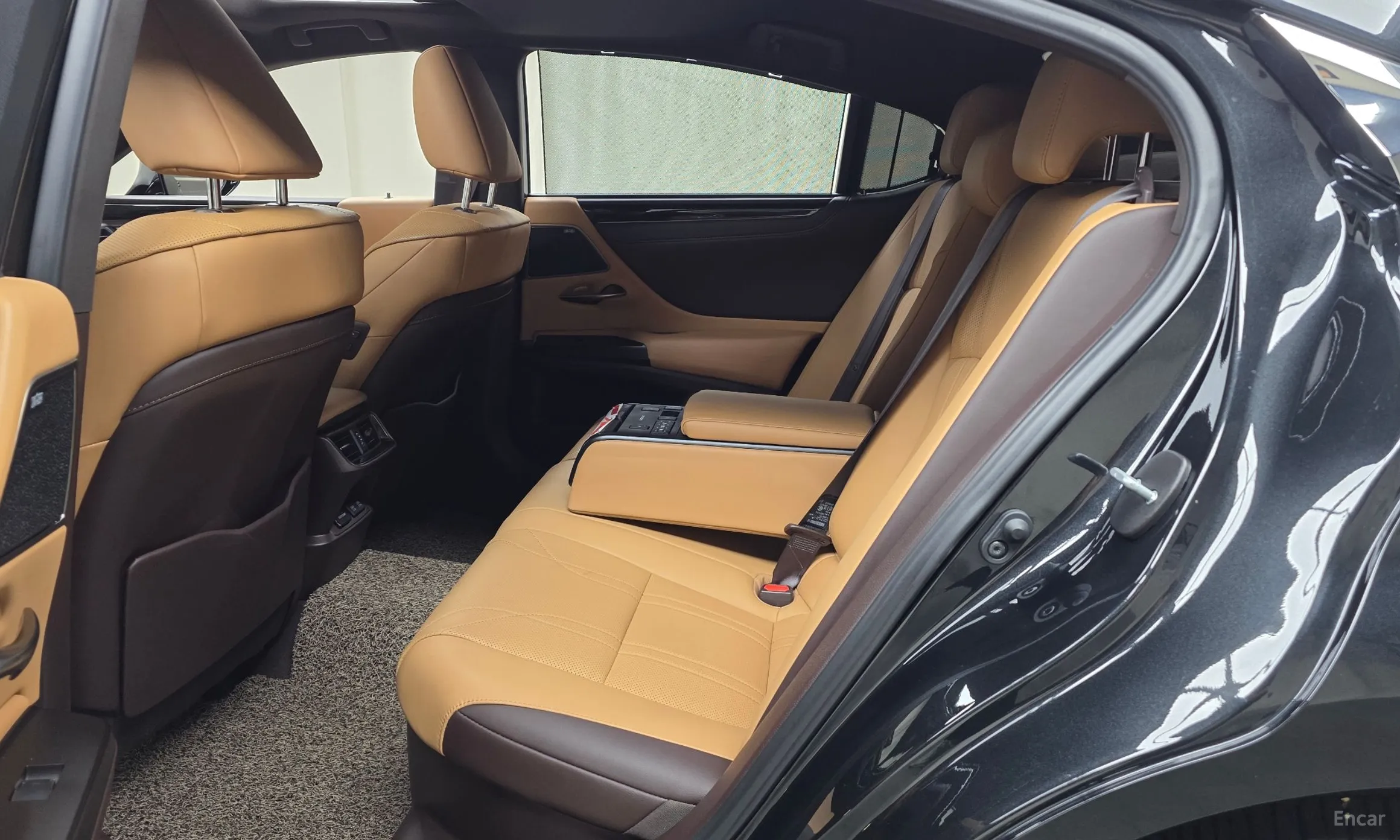 Lexus ES300h 7th Generation превью 12