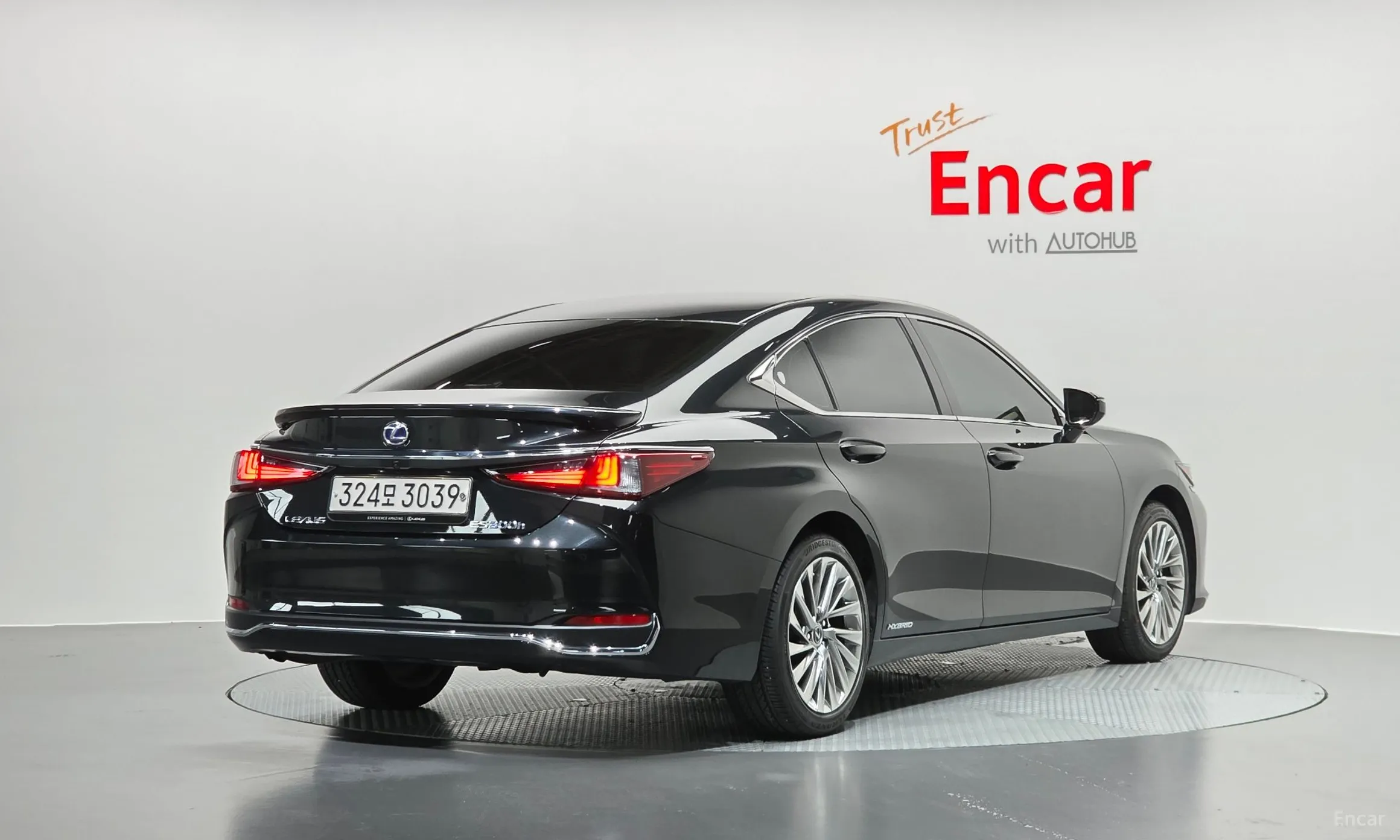 Lexus ES300h 7th Generation превью 2