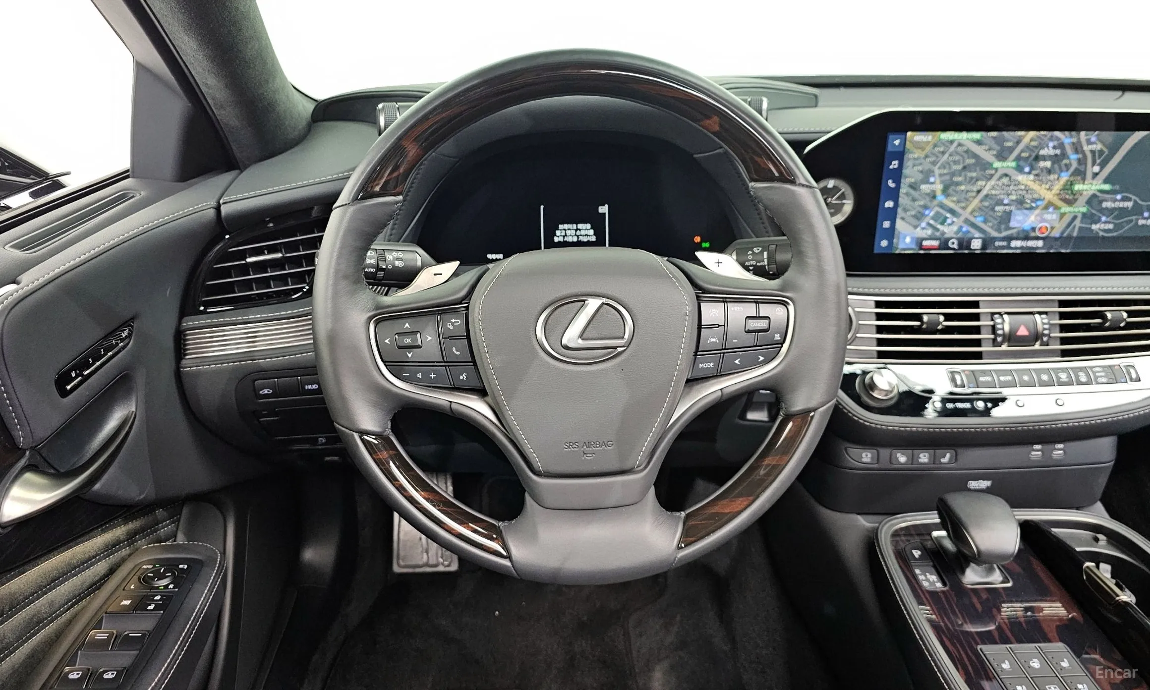 Lexus LS500 5th Generation превью 12