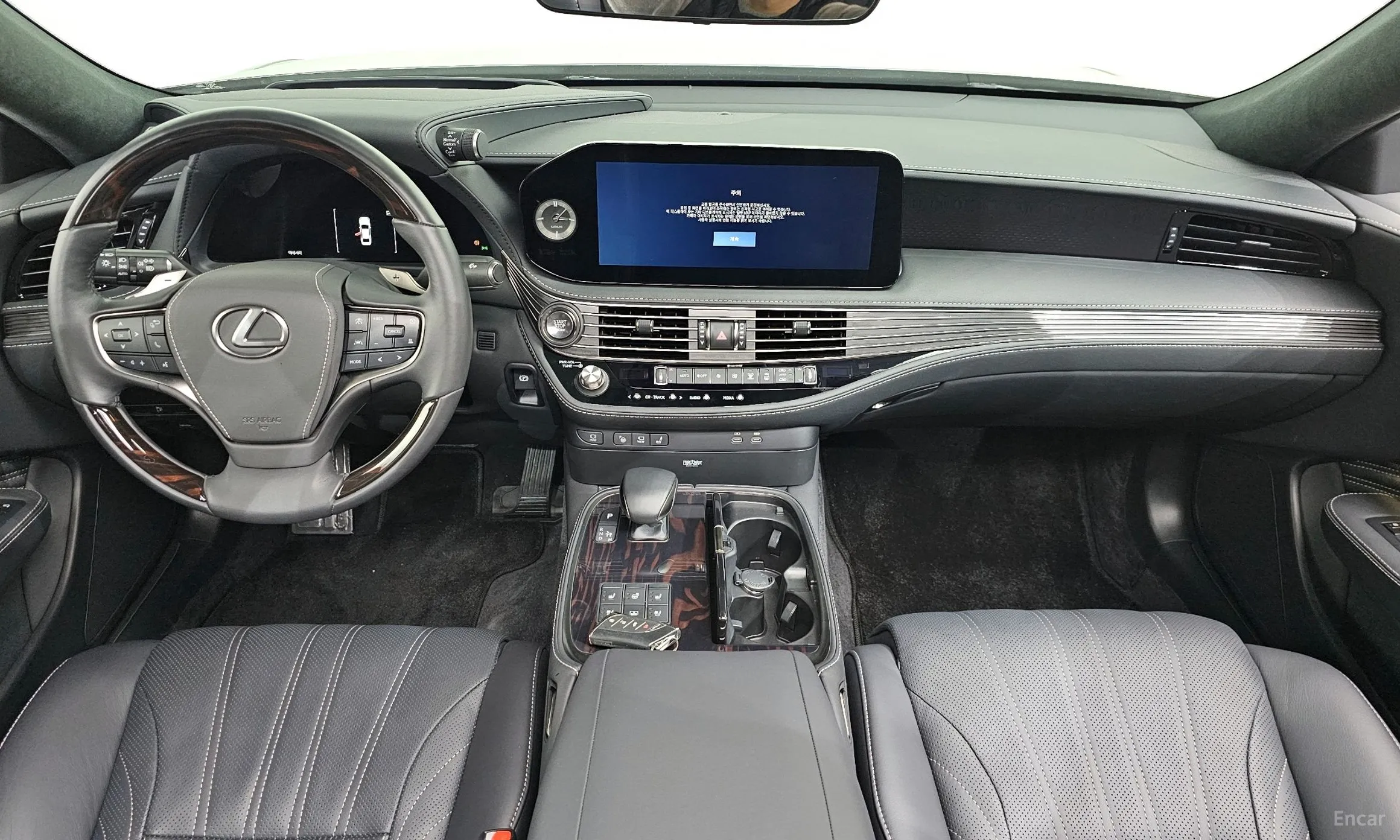 Lexus LS500 5th Generation превью 7