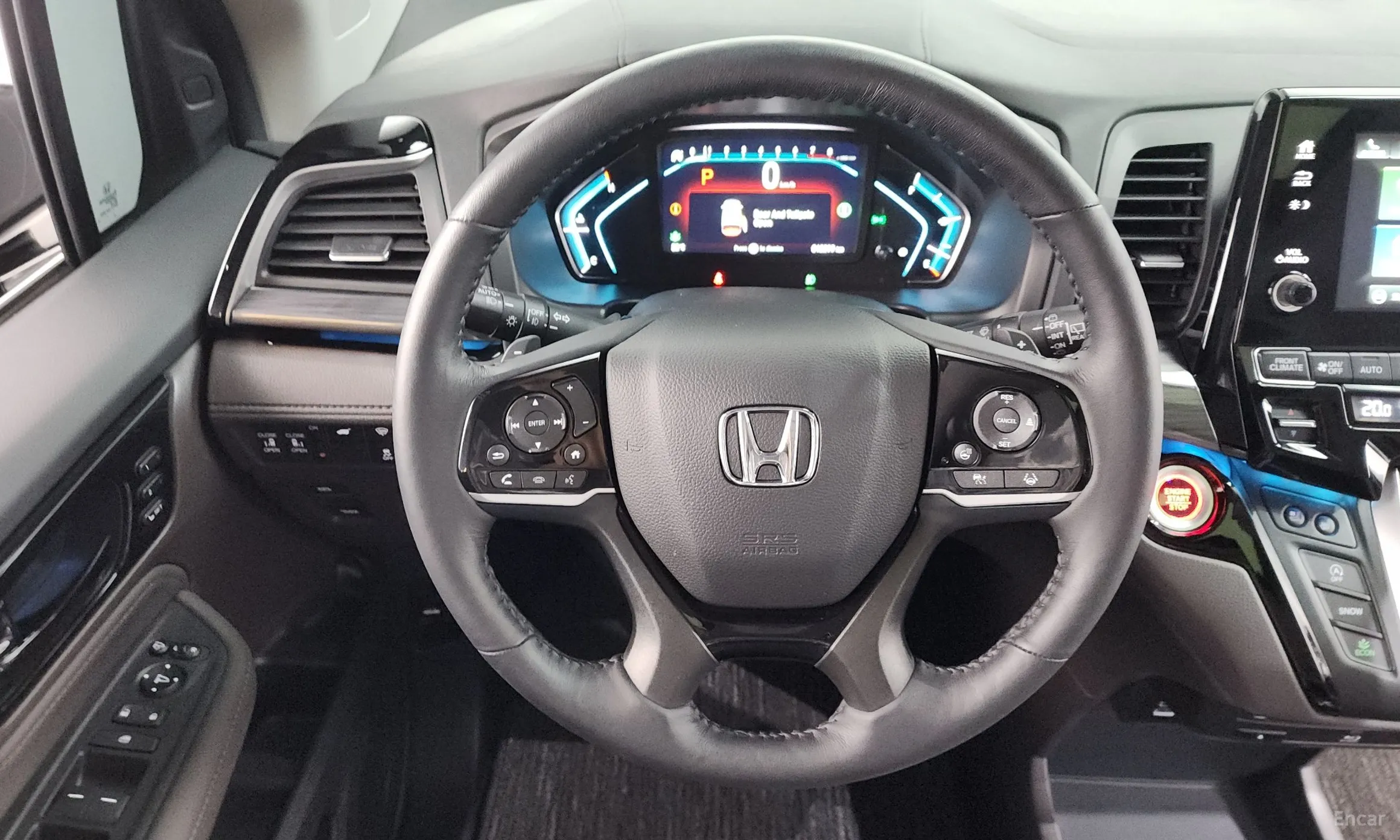 Honda Odyssey превью 13