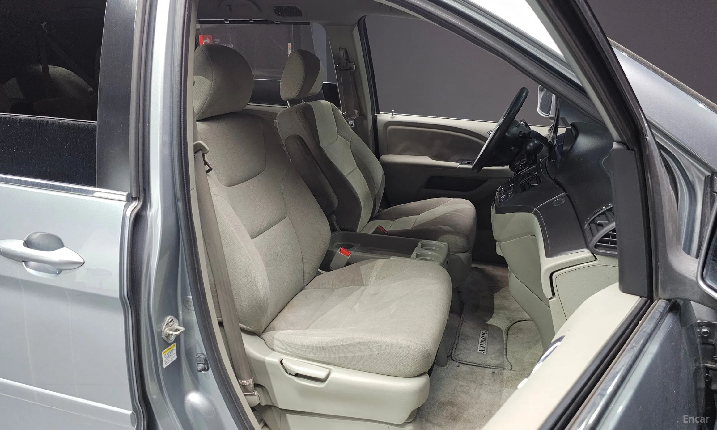 Honda Odyssey превью 12