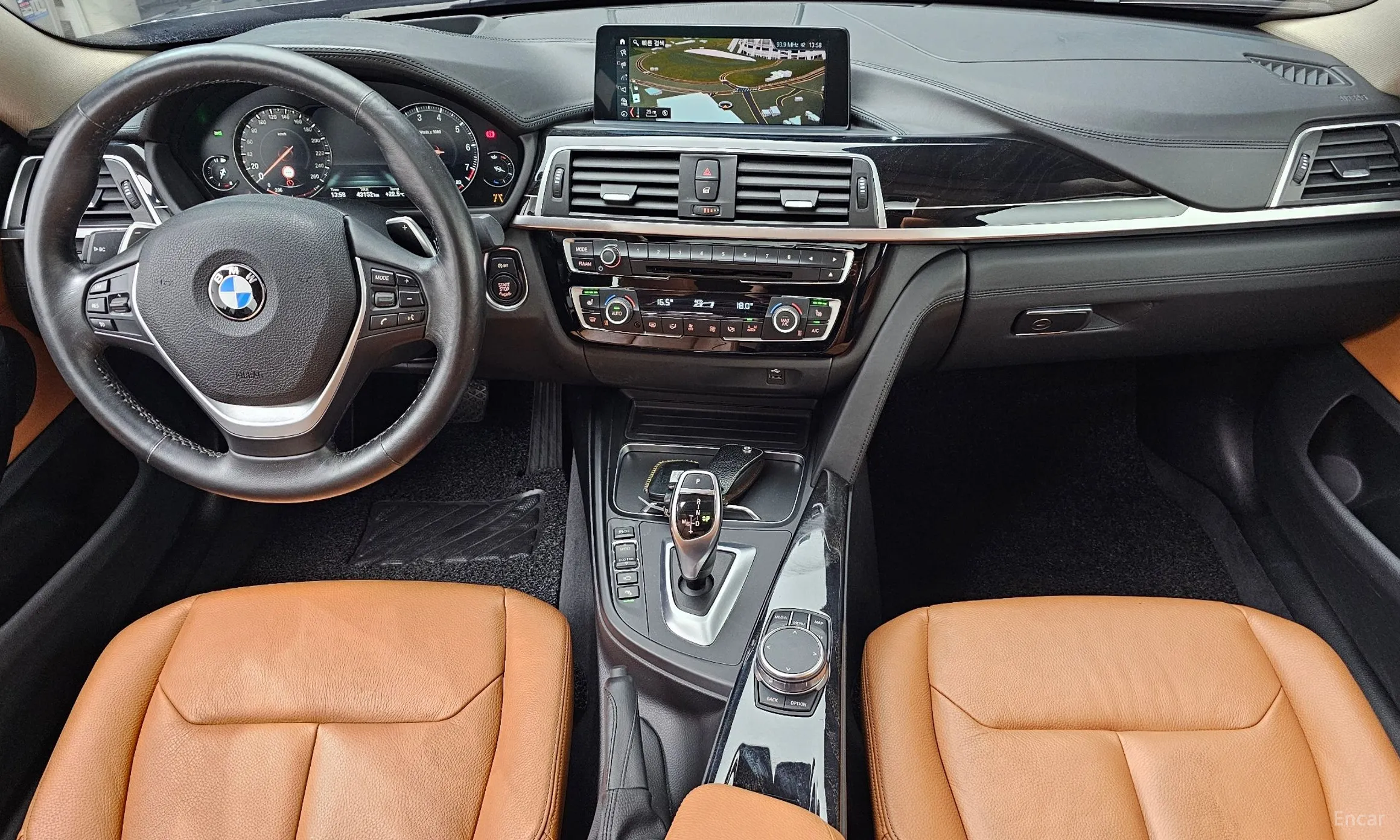 BMW Series 4 (F32) превью 7
