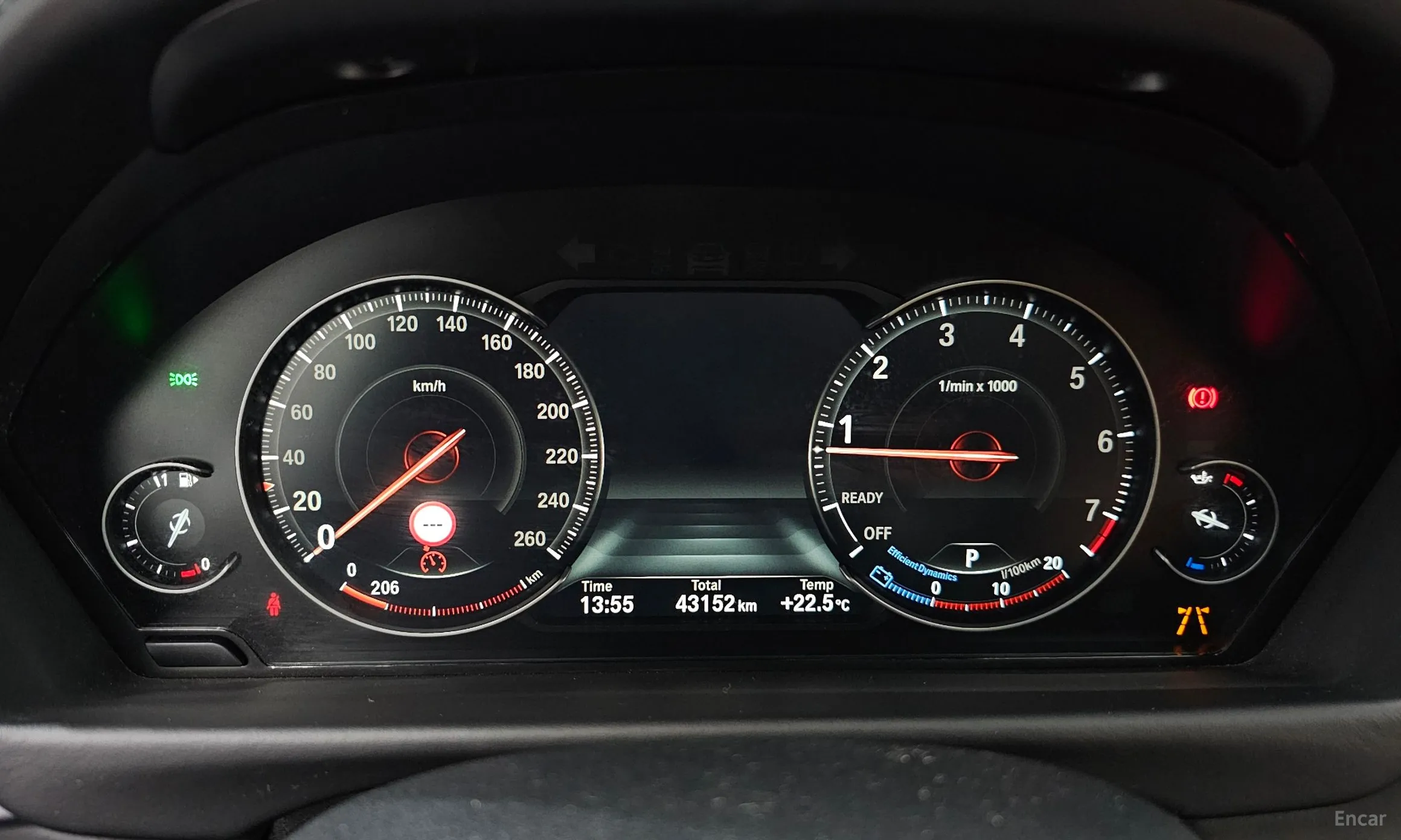 BMW Series 4 (F32) превью 8