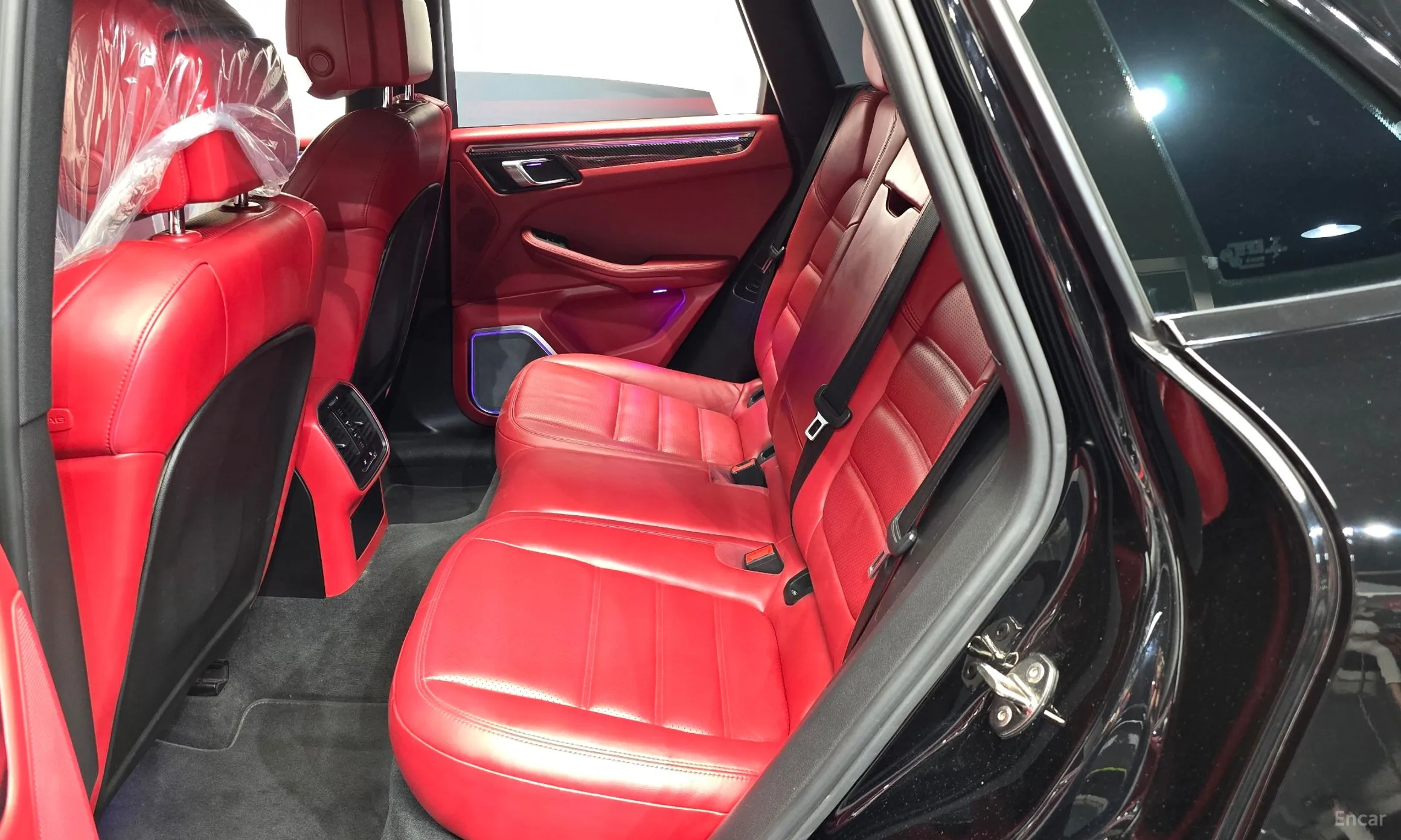 Porsche Macan превью 11