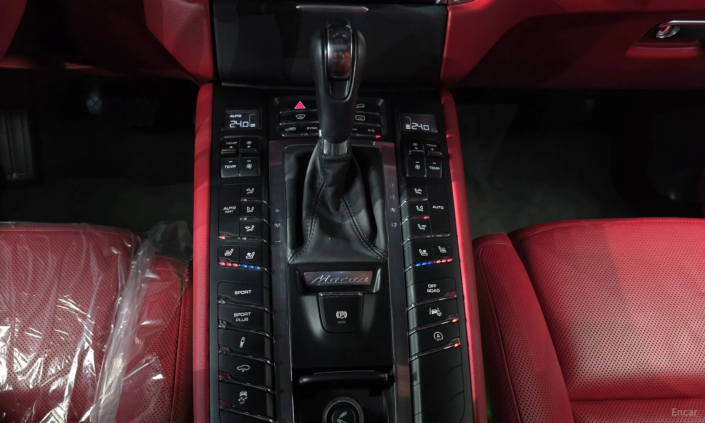 Porsche Macan превью 18