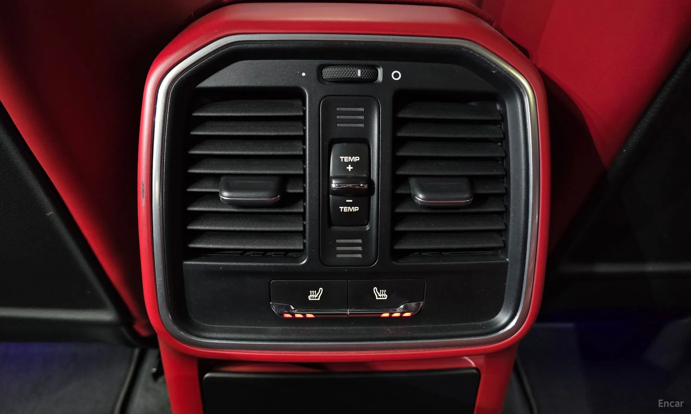 Porsche Macan превью 19
