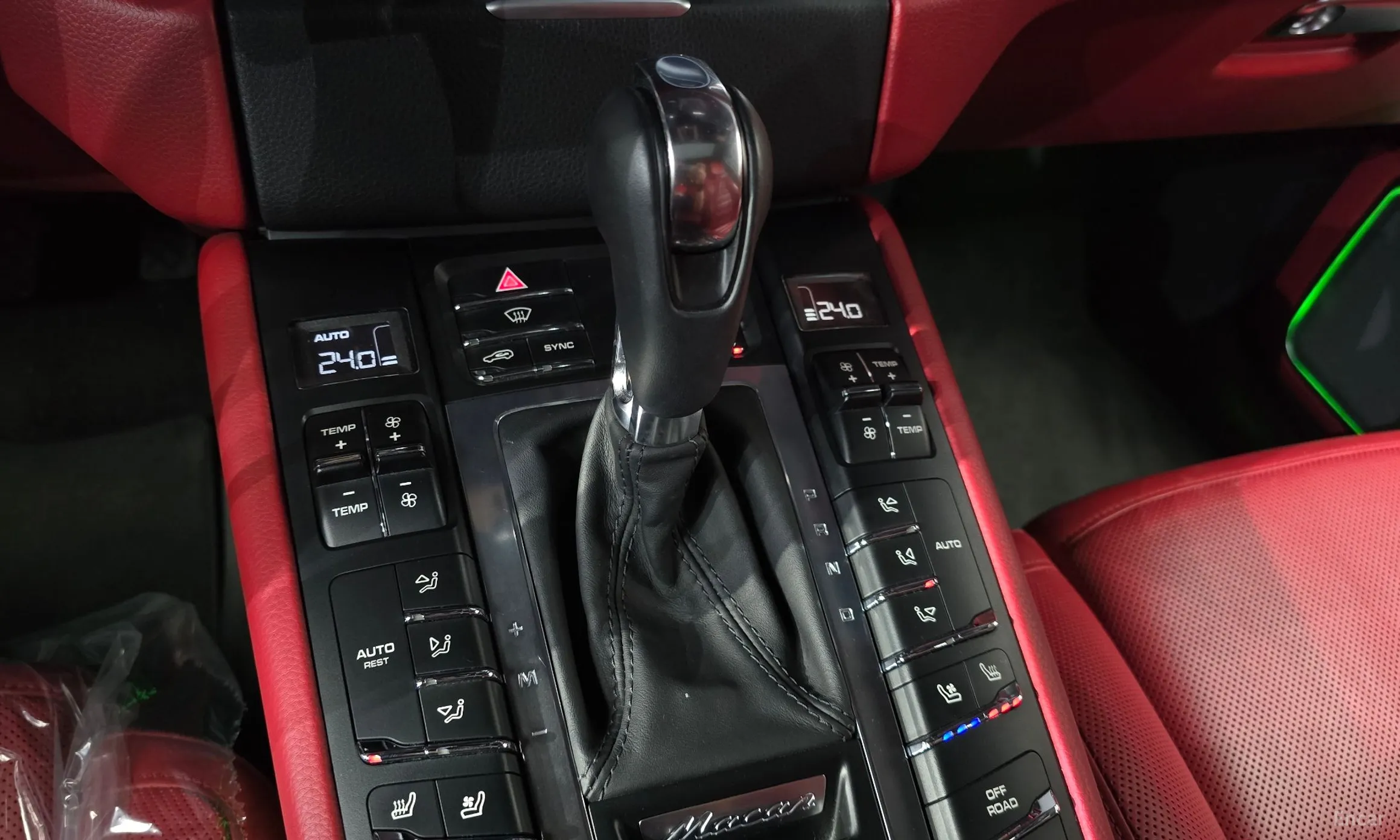 Porsche Macan превью 9