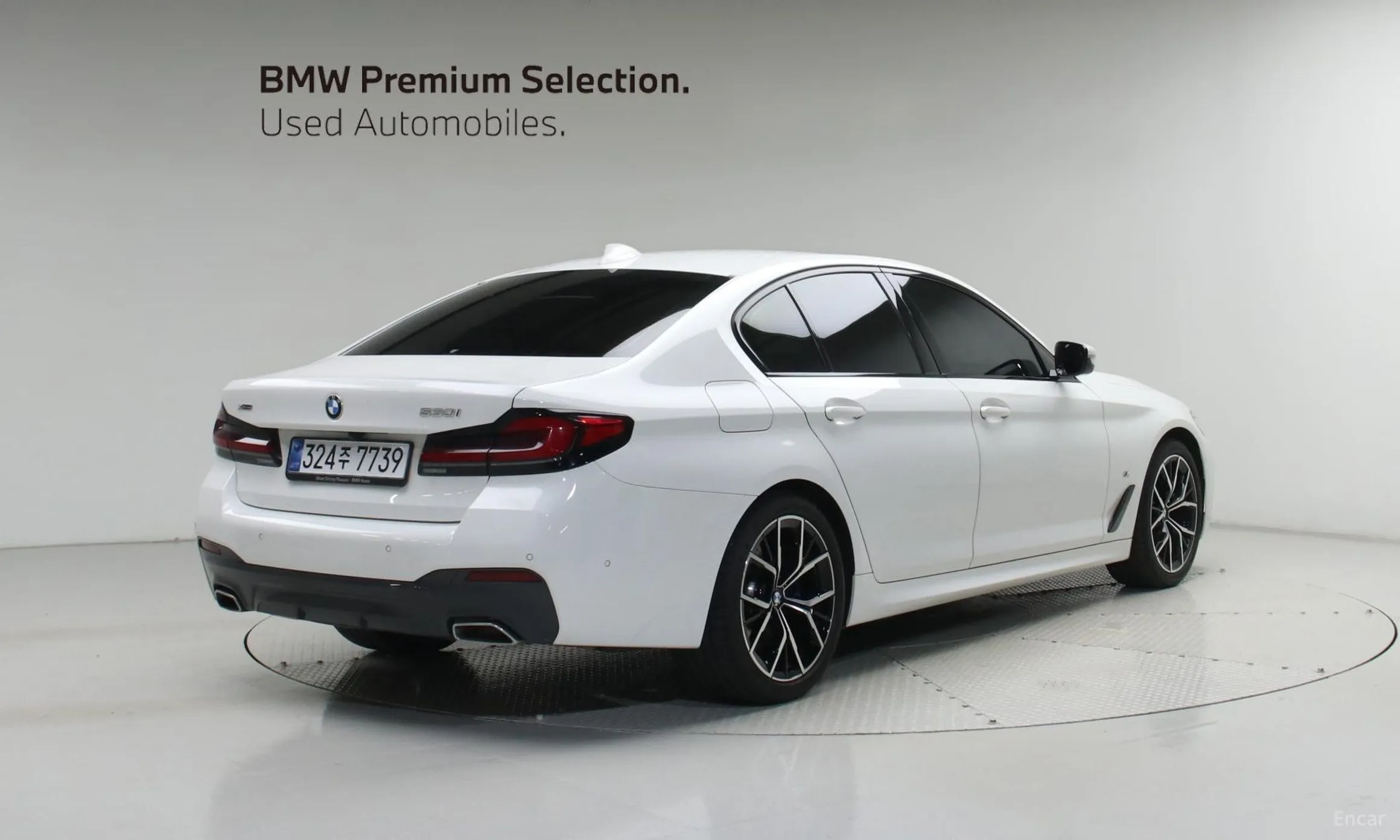 BMW 5 Series (G30)