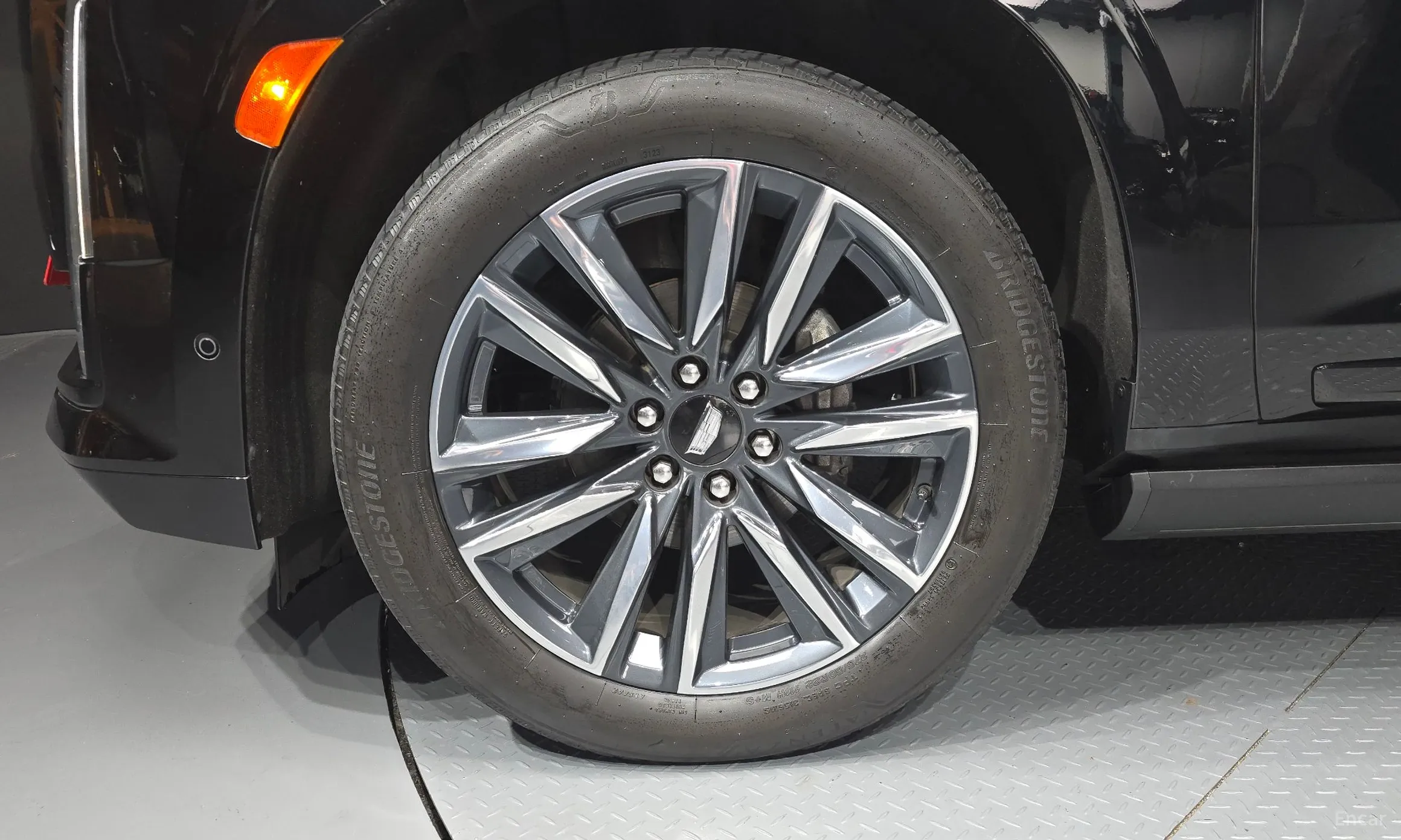 Cadillac Escalade 5th Generation превью 5