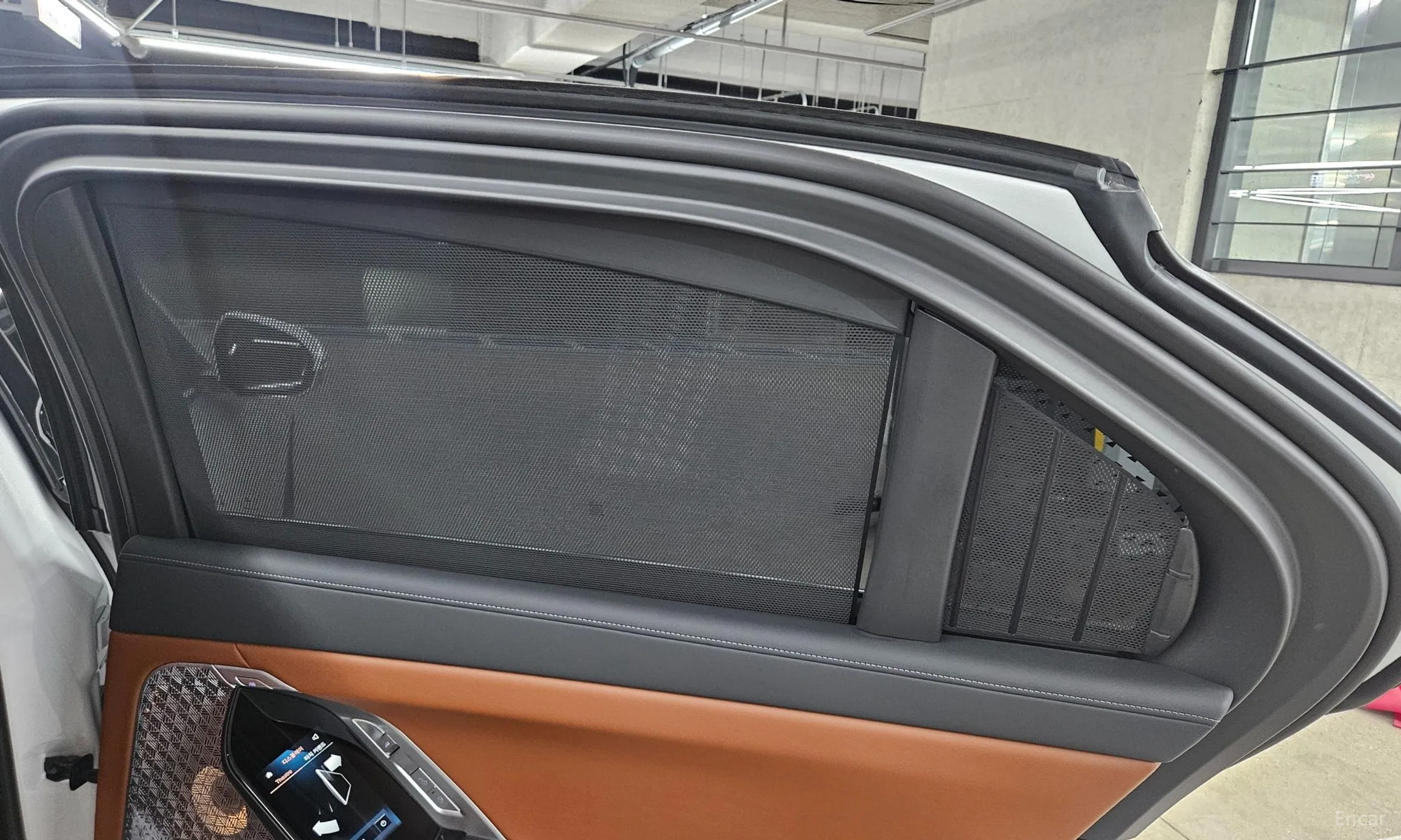 BMW 7 Series (G70) превью 14