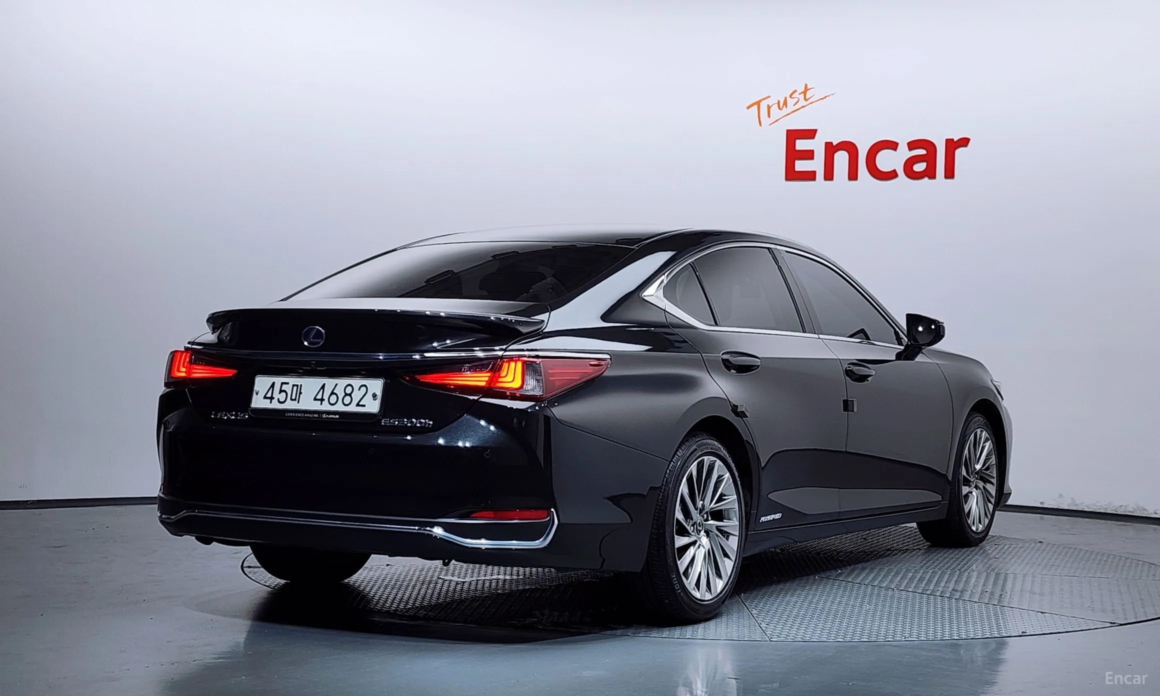 Lexus ES300h 7th Generation превью 2