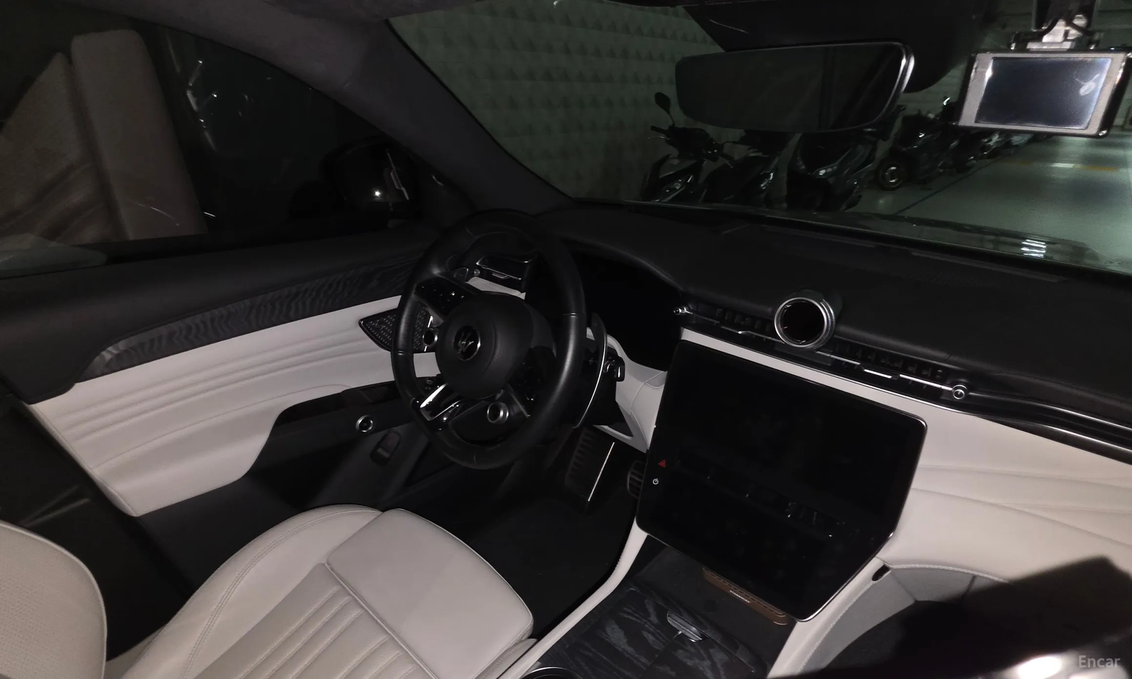 Maserati Grekale превью 7