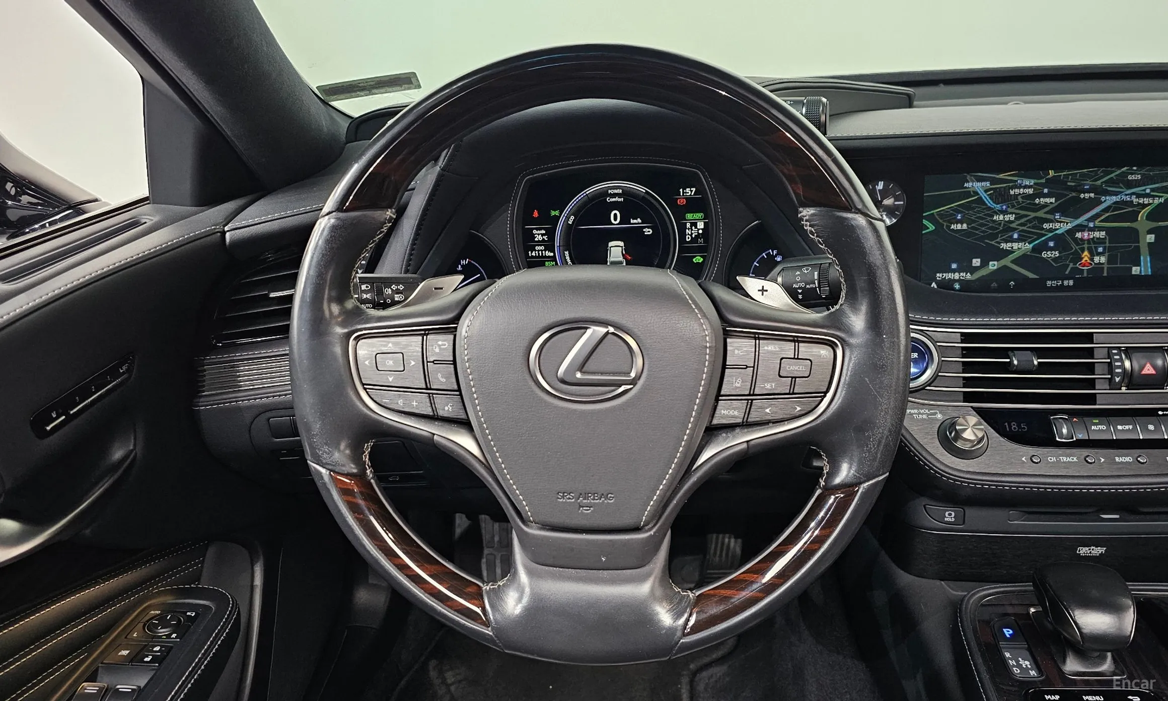 Lexus LS500h Gen 5 превью 11
