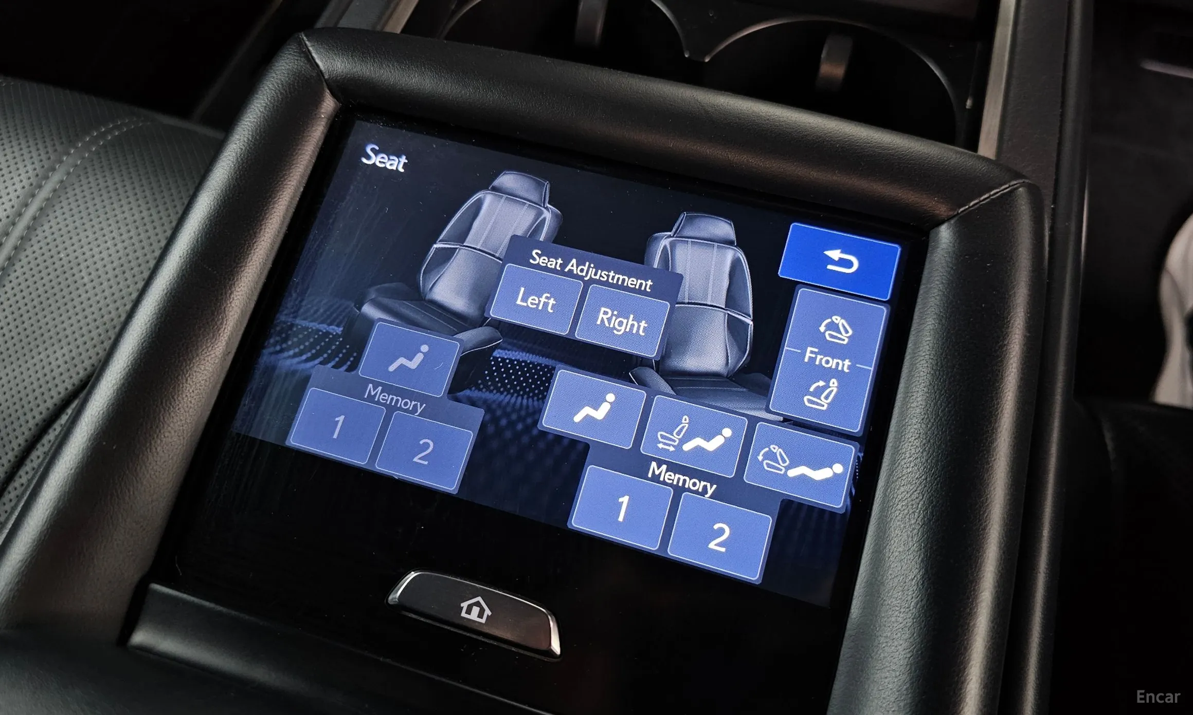 Lexus LS500h Gen 5 превью 17