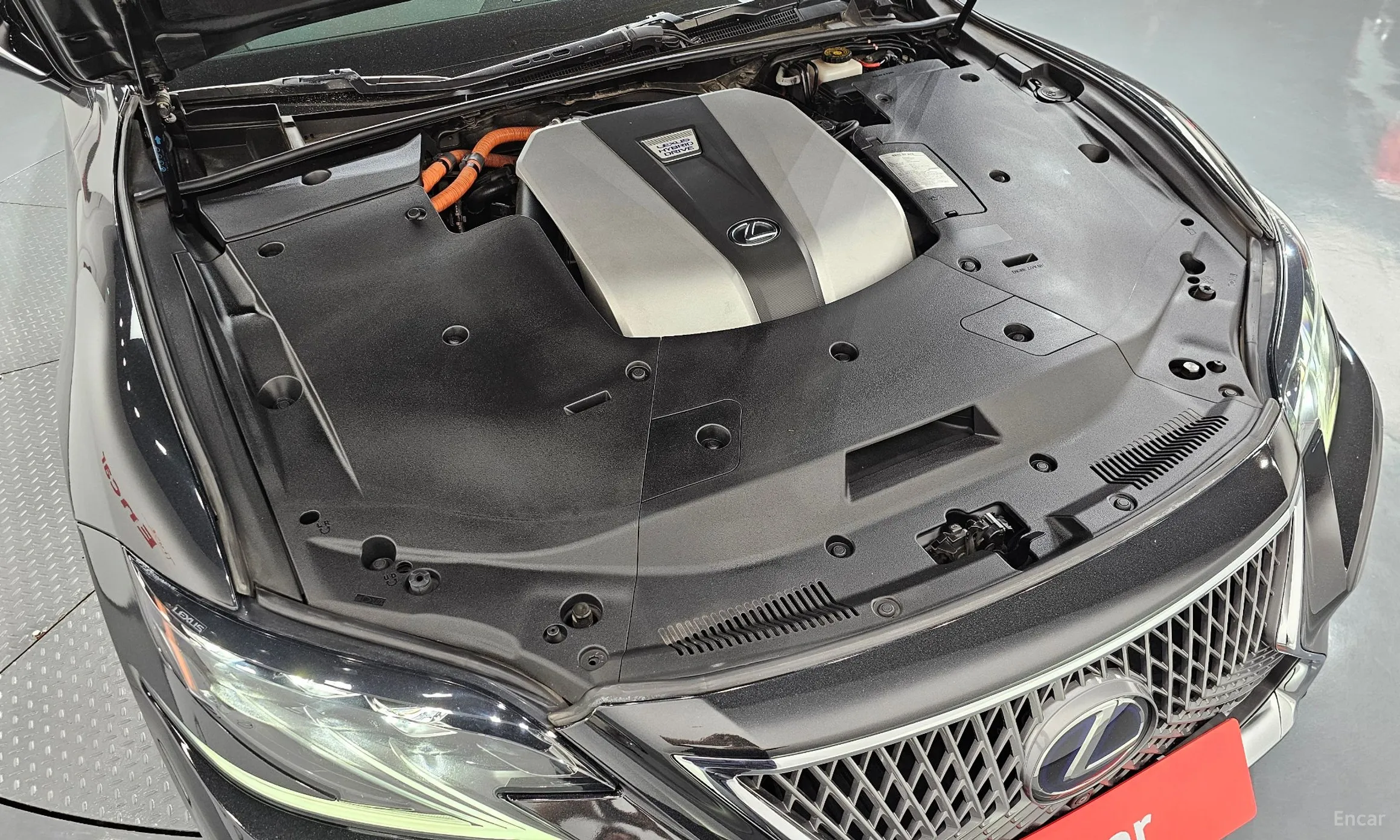 Lexus LS500h Gen 5 превью 6