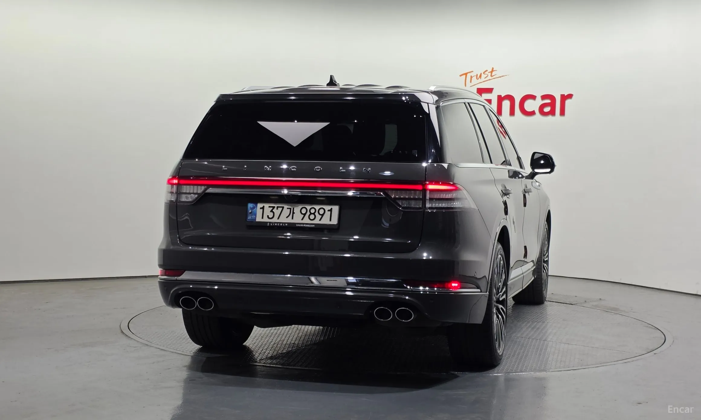 Lincoln Aviator 2nd Generation превью 4