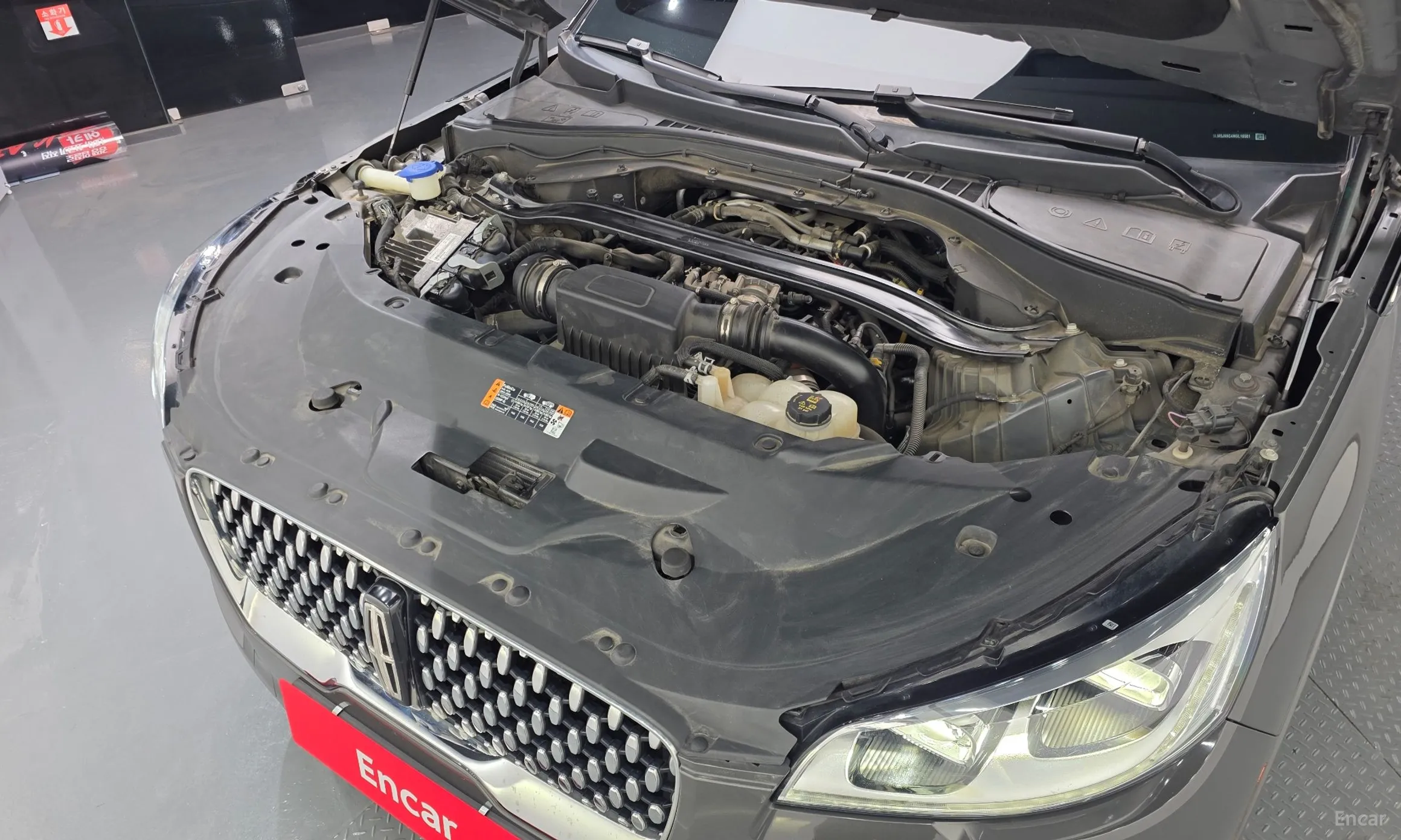 Lincoln Aviator 2nd Generation превью 6