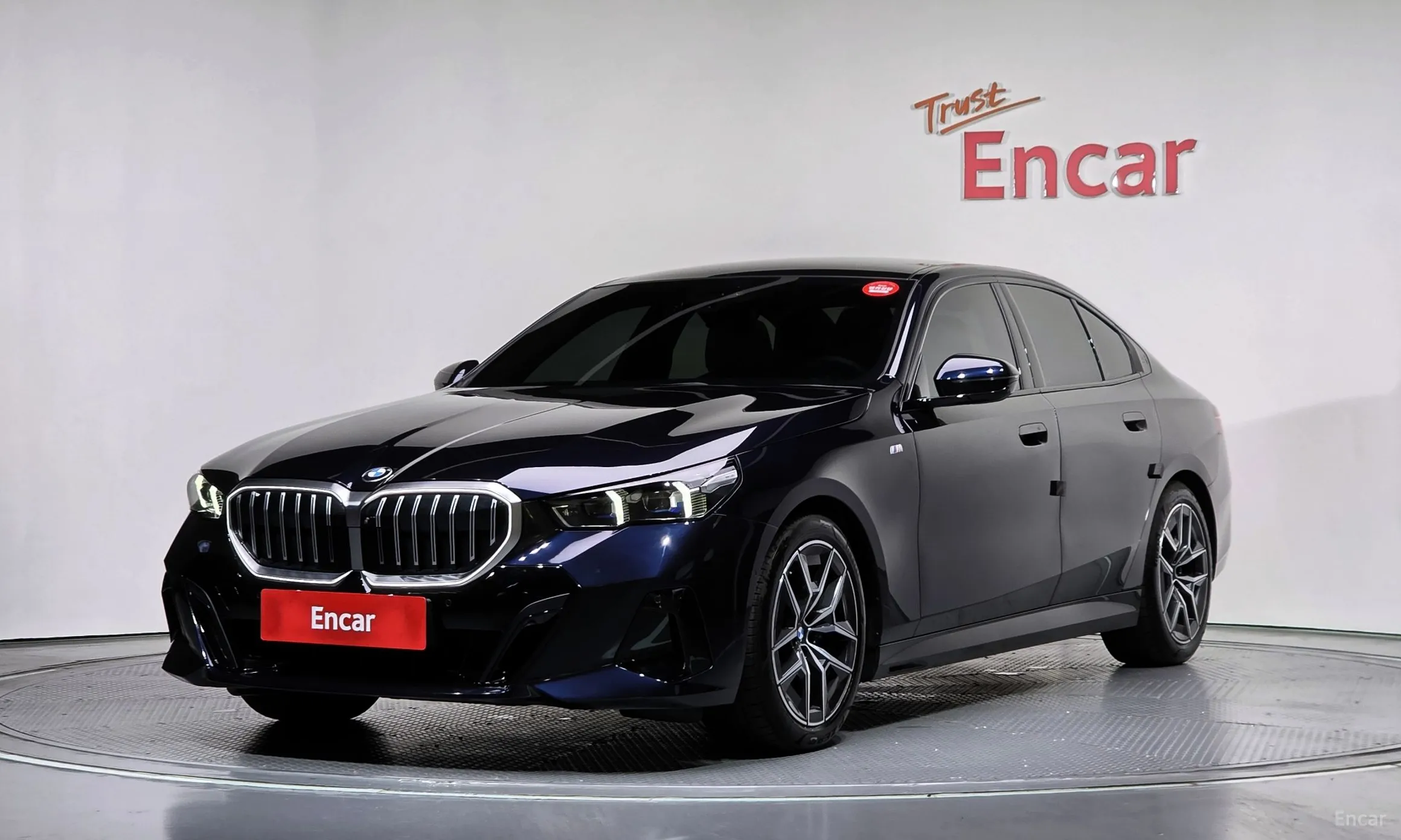 BMW 5 Series (G60)