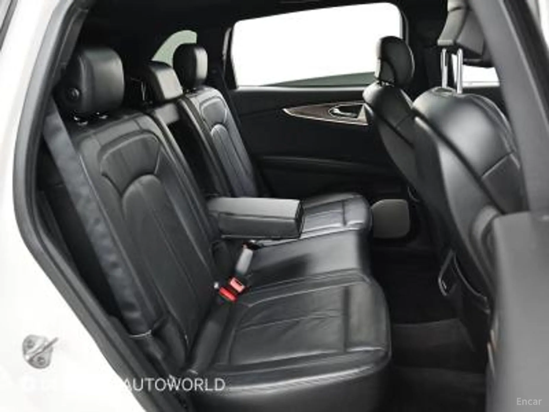 Lincoln MKX 2nd Generation превью 12
