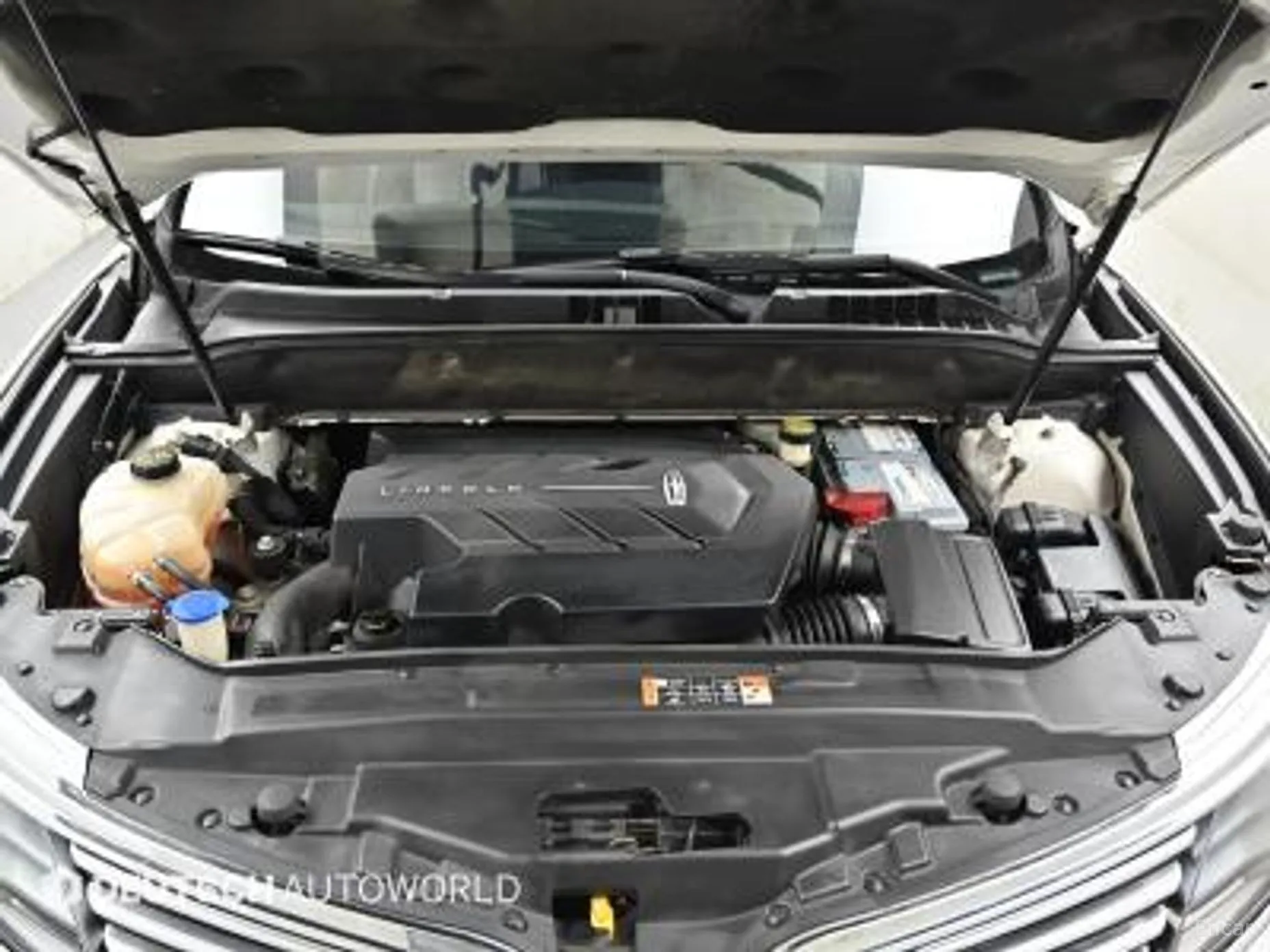 Lincoln MKX 2nd Generation превью 6