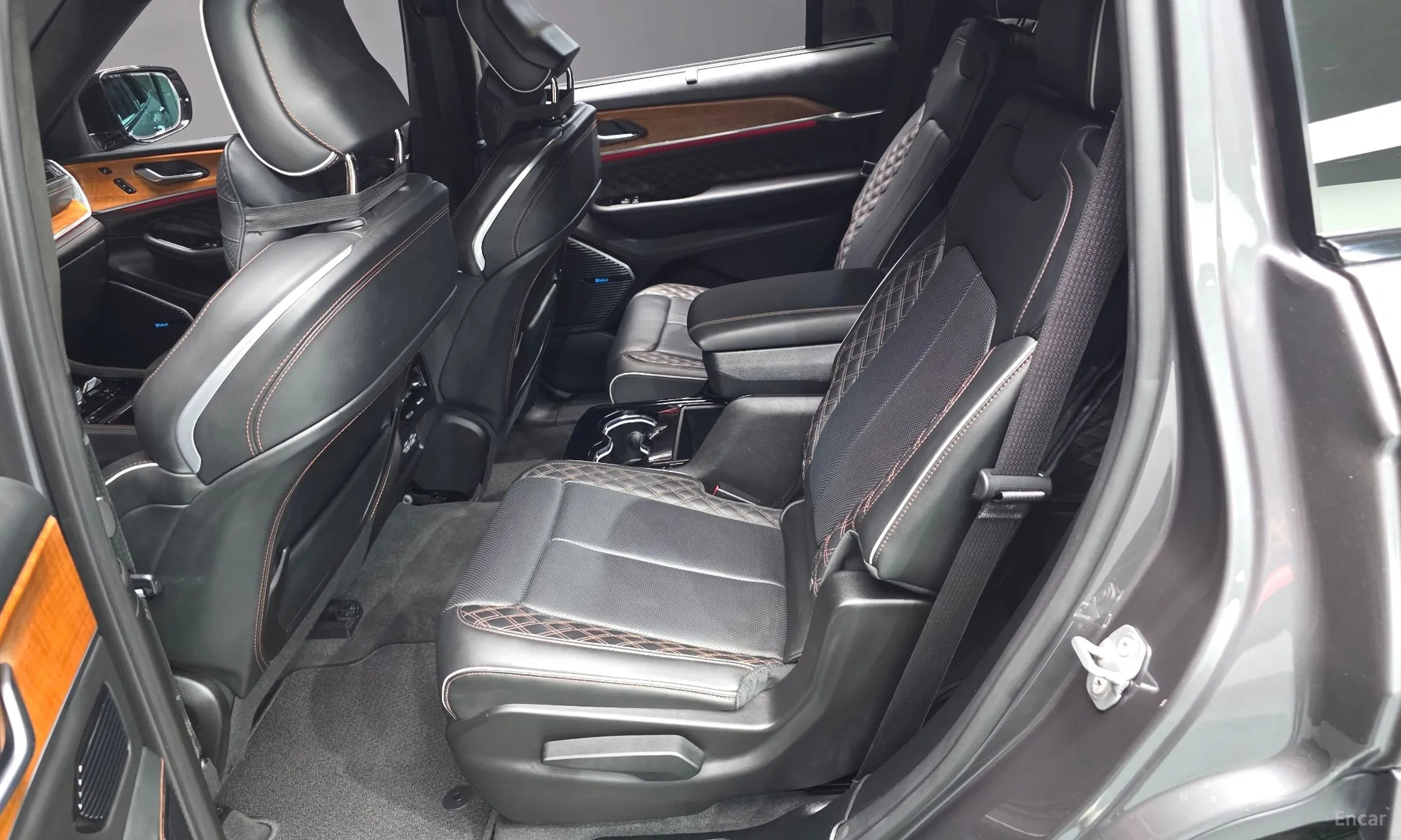 Jeep Grand Cherokee (WL) превью 12