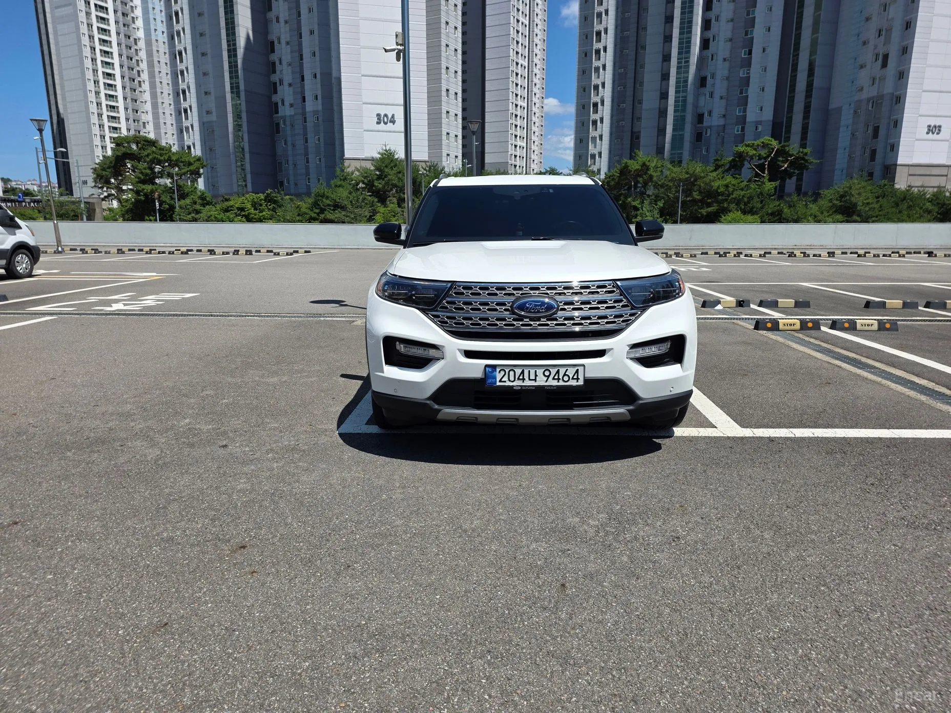 Ford Explorer 6th Generation превью 3