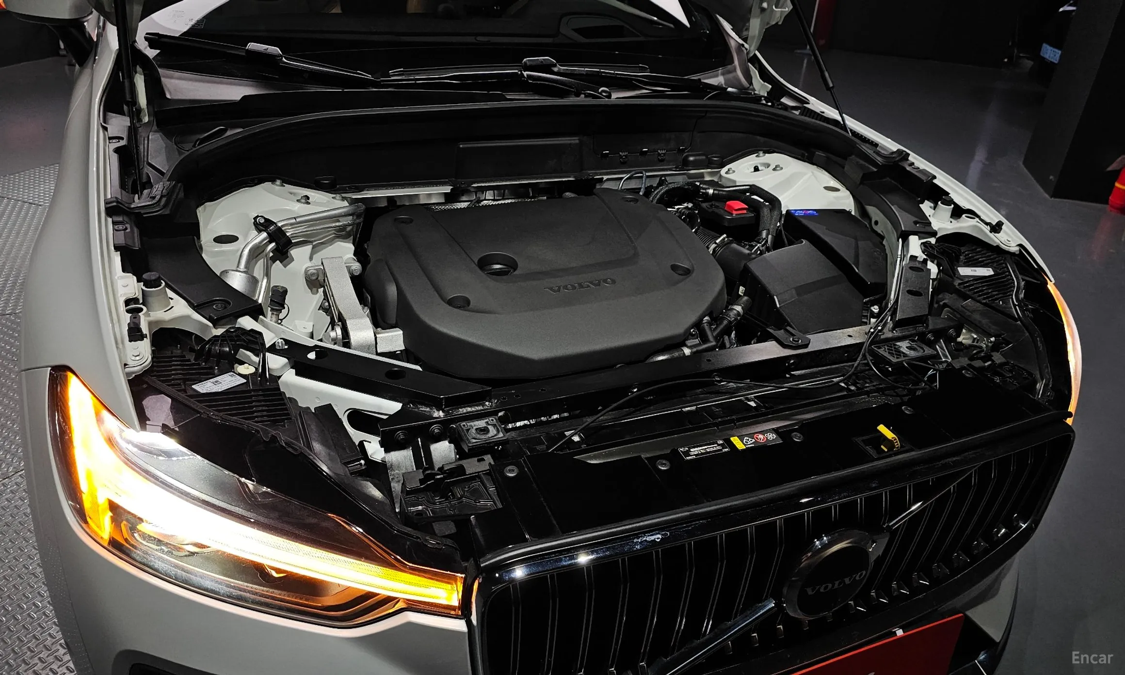 Volvo XC60 Gen 2 превью 6
