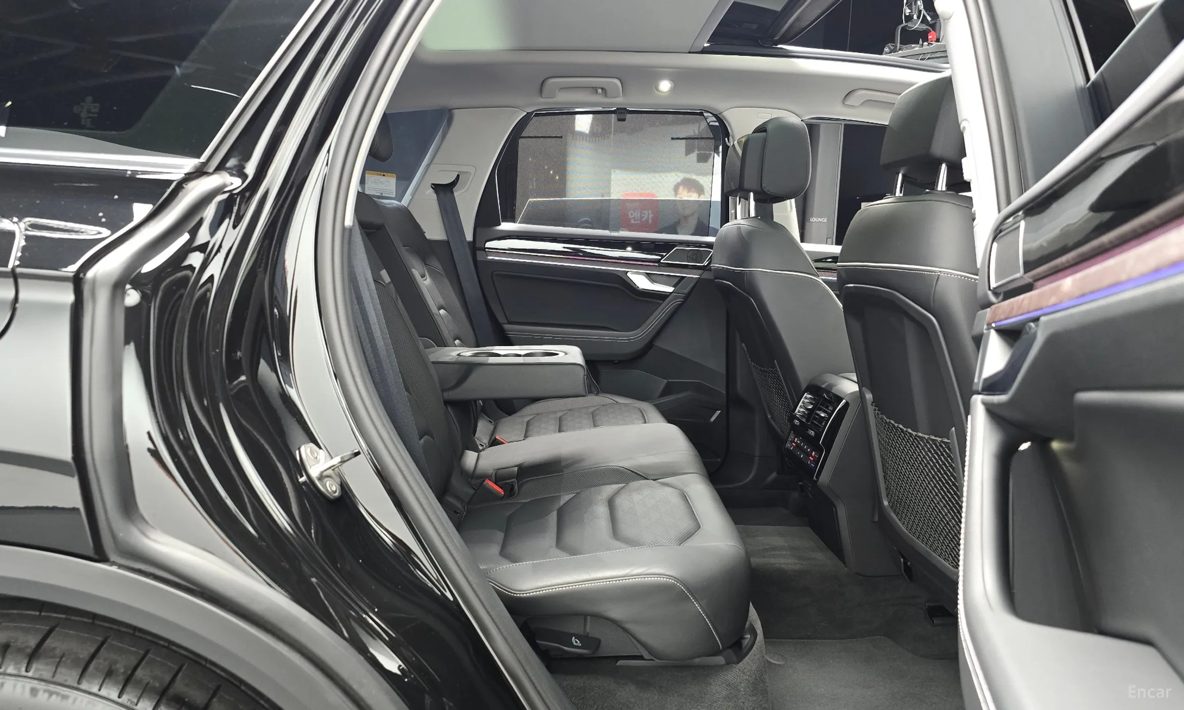 Volkswagen Touareg 3rd Generation превью 12
