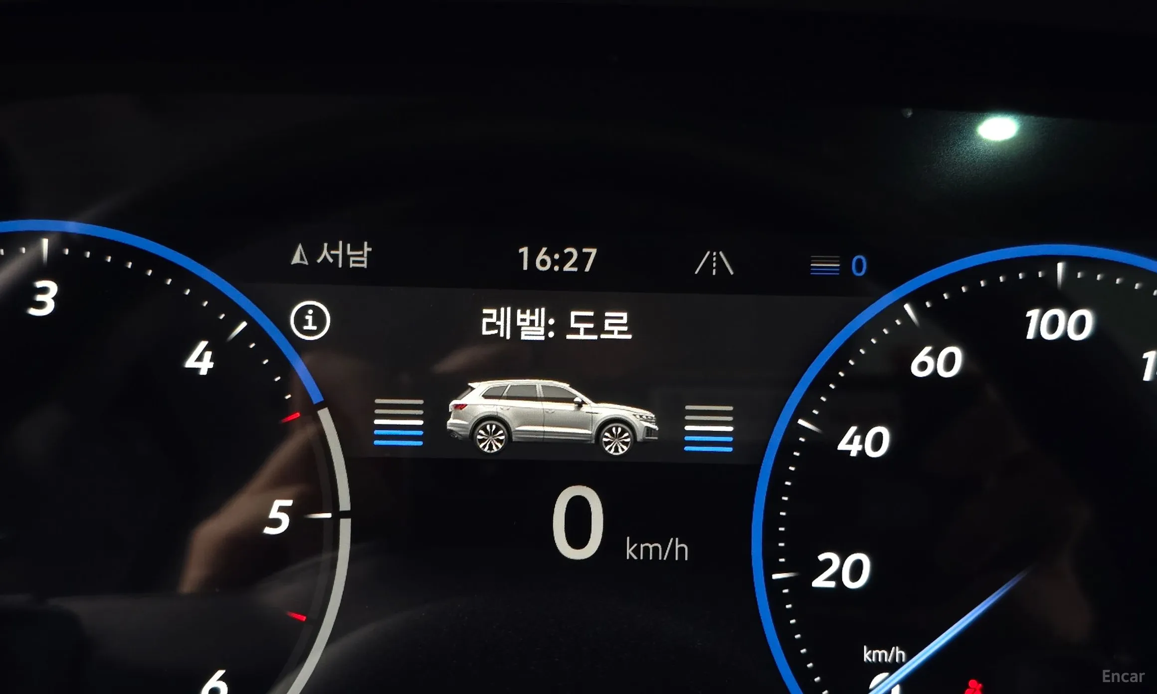 Volkswagen Touareg 3rd Generation превью 18