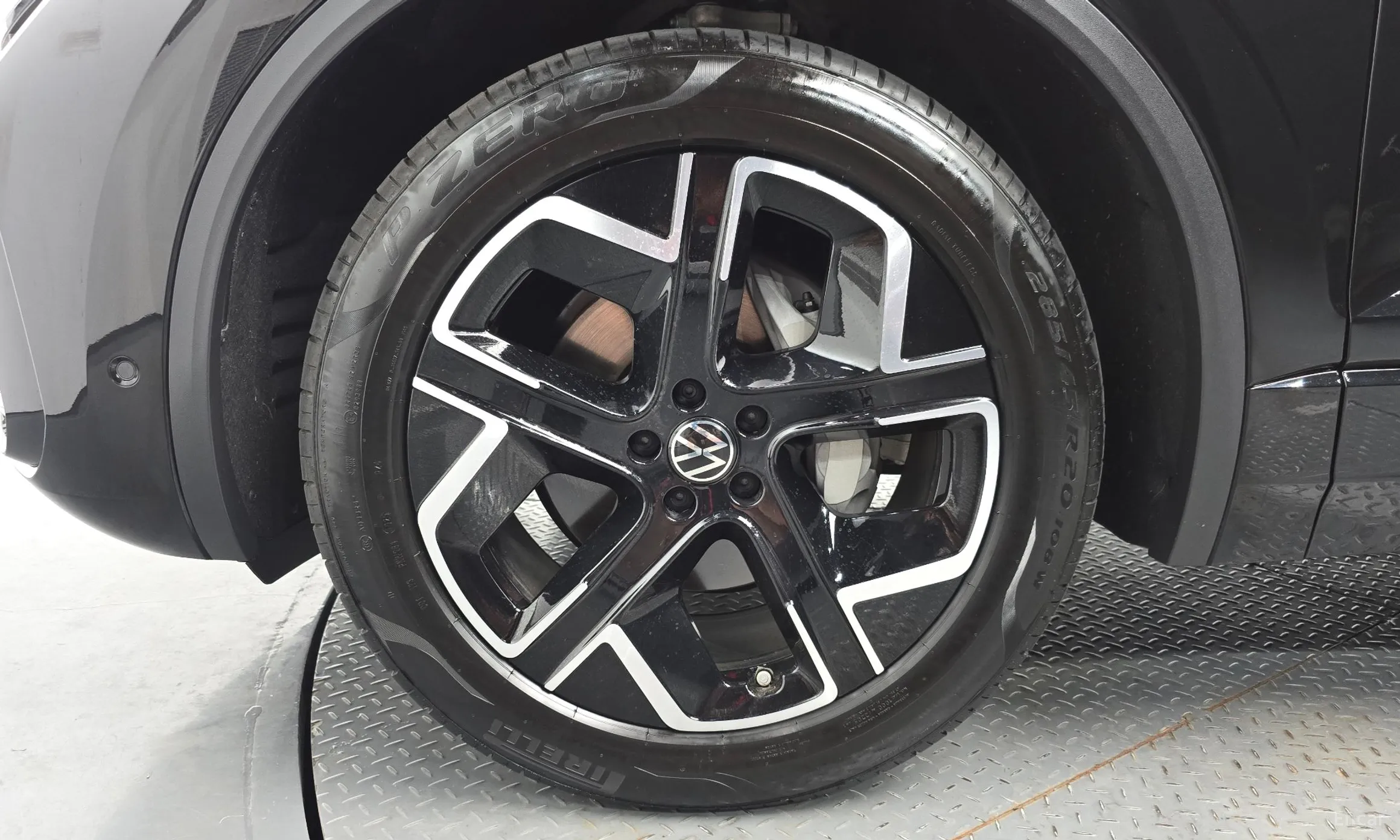 Volkswagen Touareg 3rd Generation превью 5