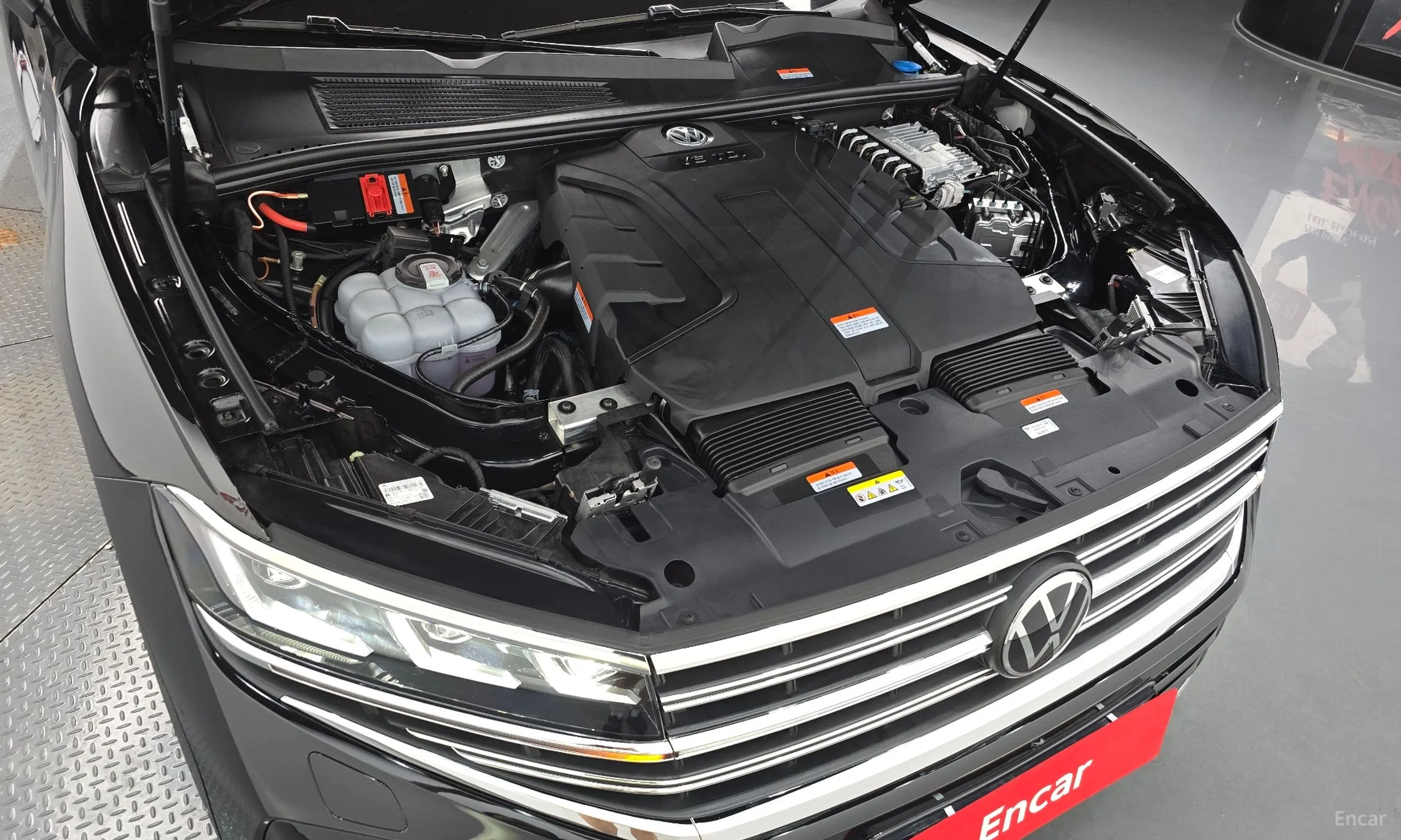 Volkswagen Touareg 3rd Generation превью 6
