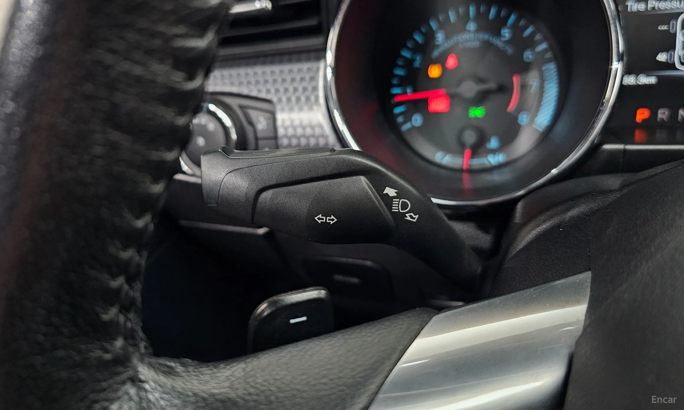 Ford Mustang превью 20