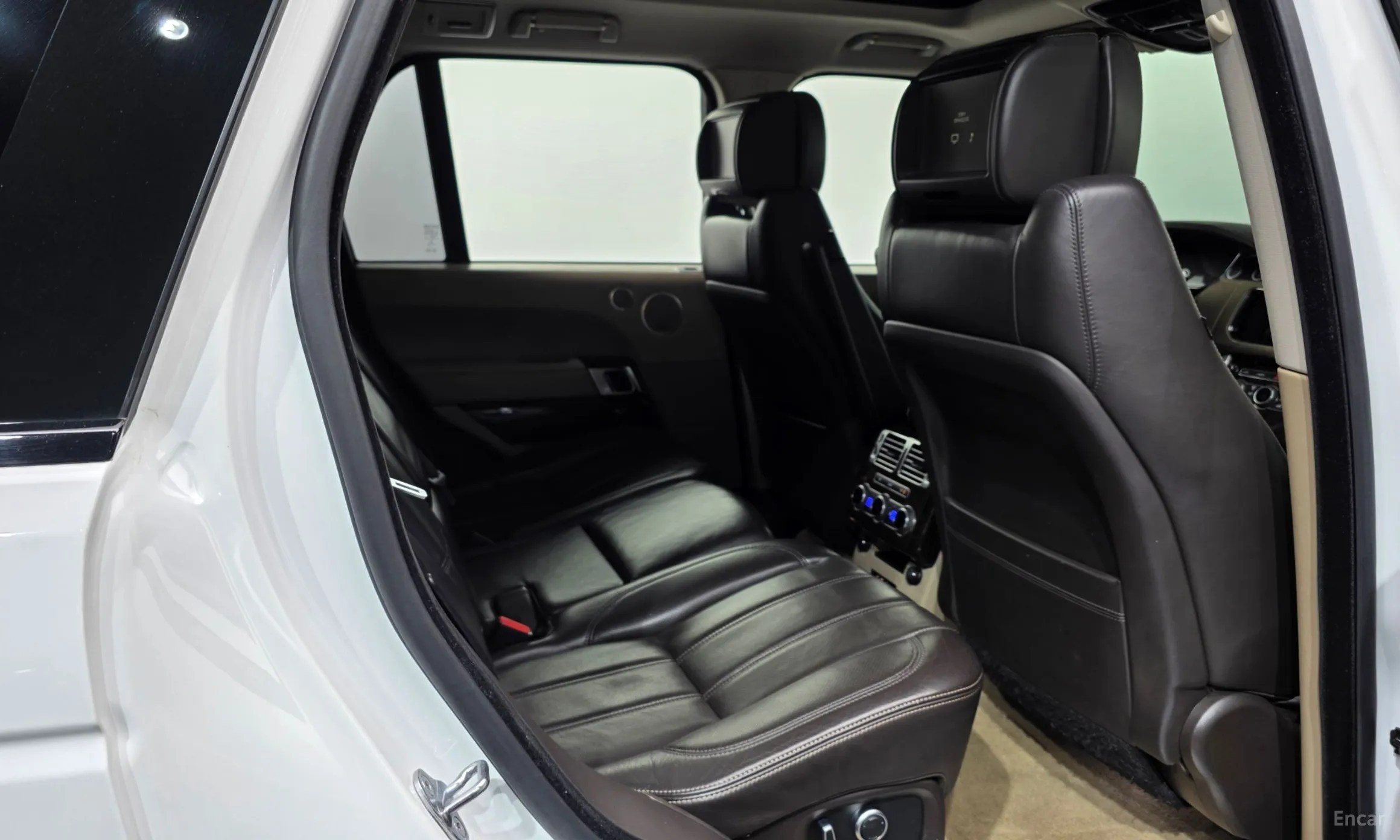 Land Rover Range Rover 4th Generation превью 12