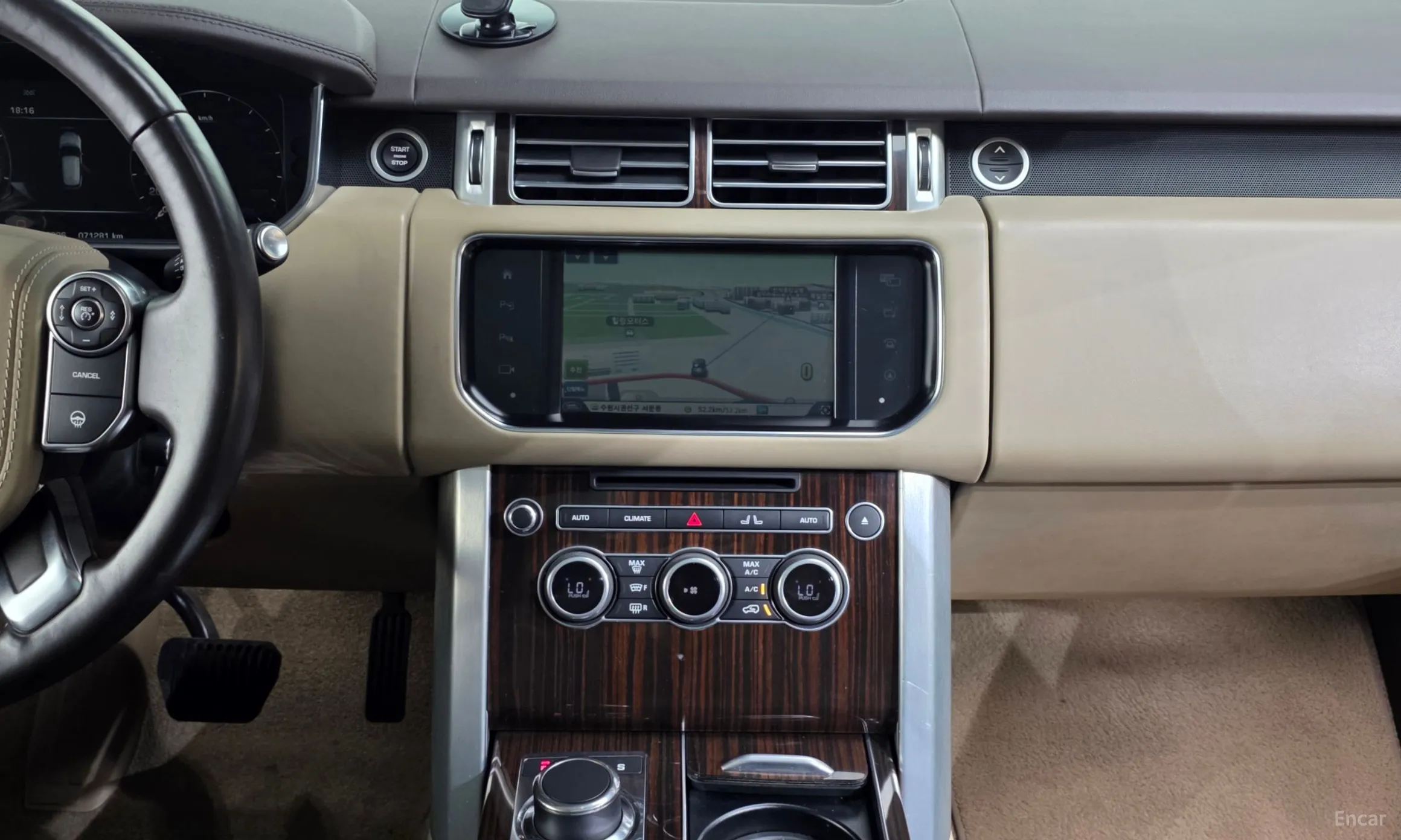 Land Rover Range Rover 4th Generation превью 14