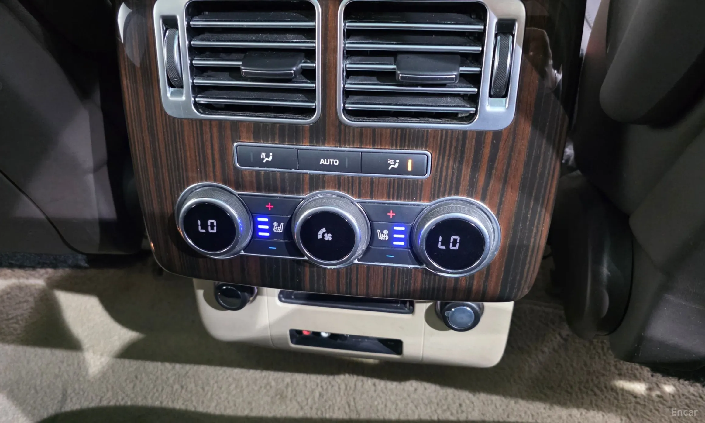 Land Rover Range Rover 4th Generation превью 19