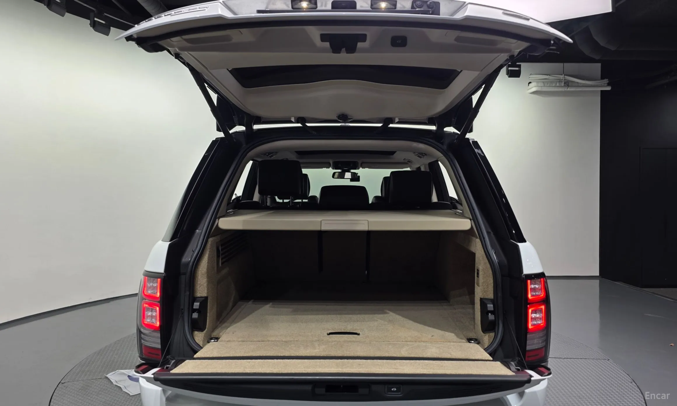 Land Rover Range Rover 4th Generation превью 20