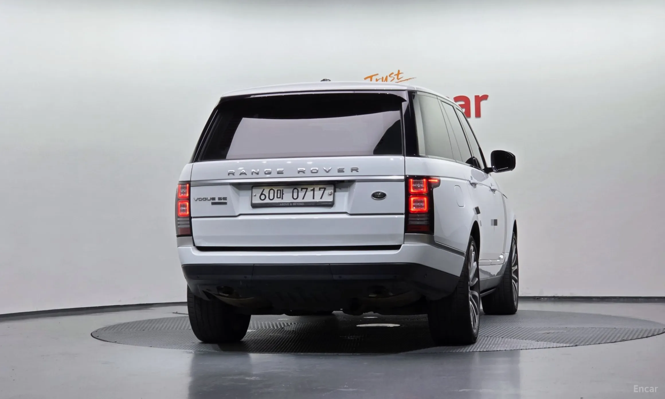 Land Rover Range Rover 4th Generation превью 4