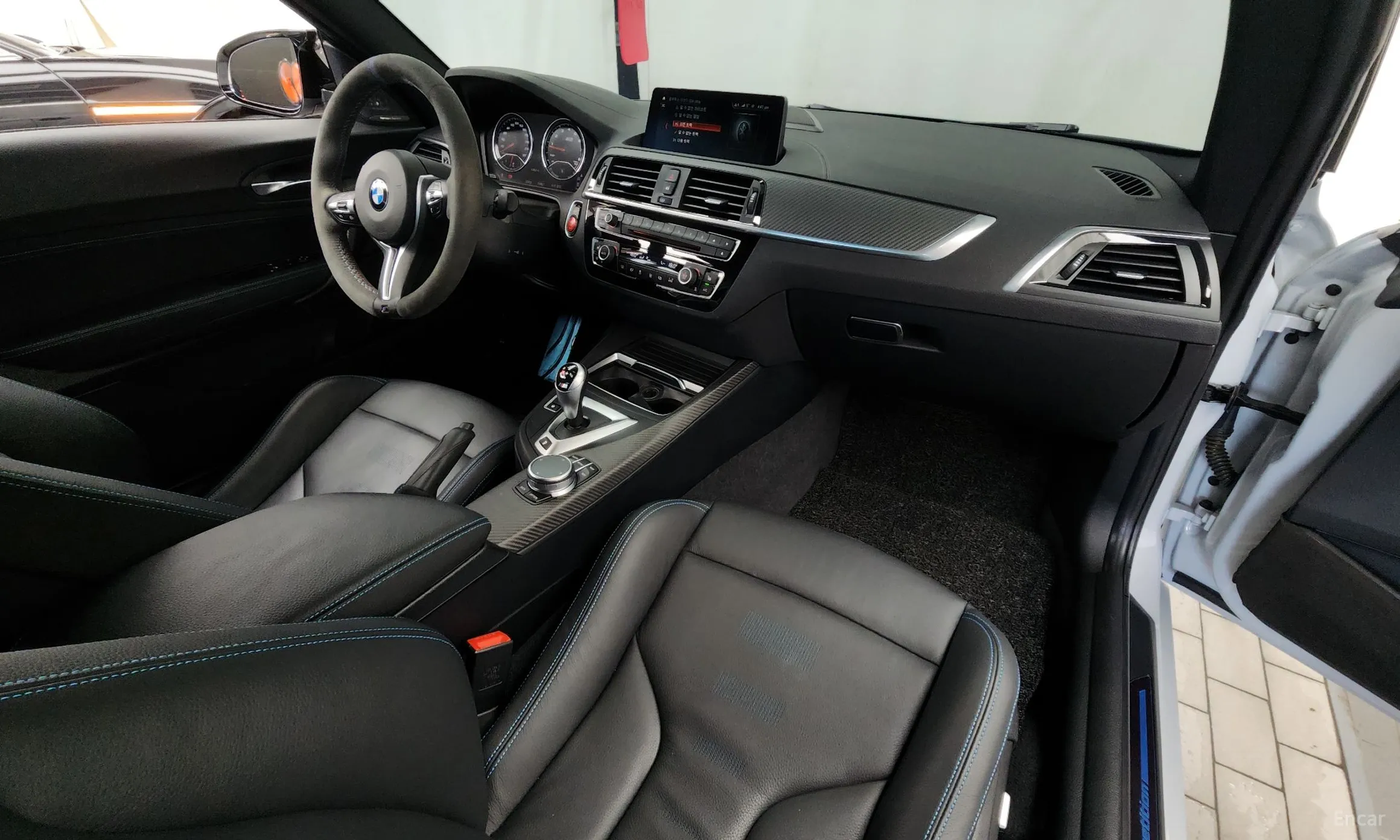 BMW M2 (F87) превью 7
