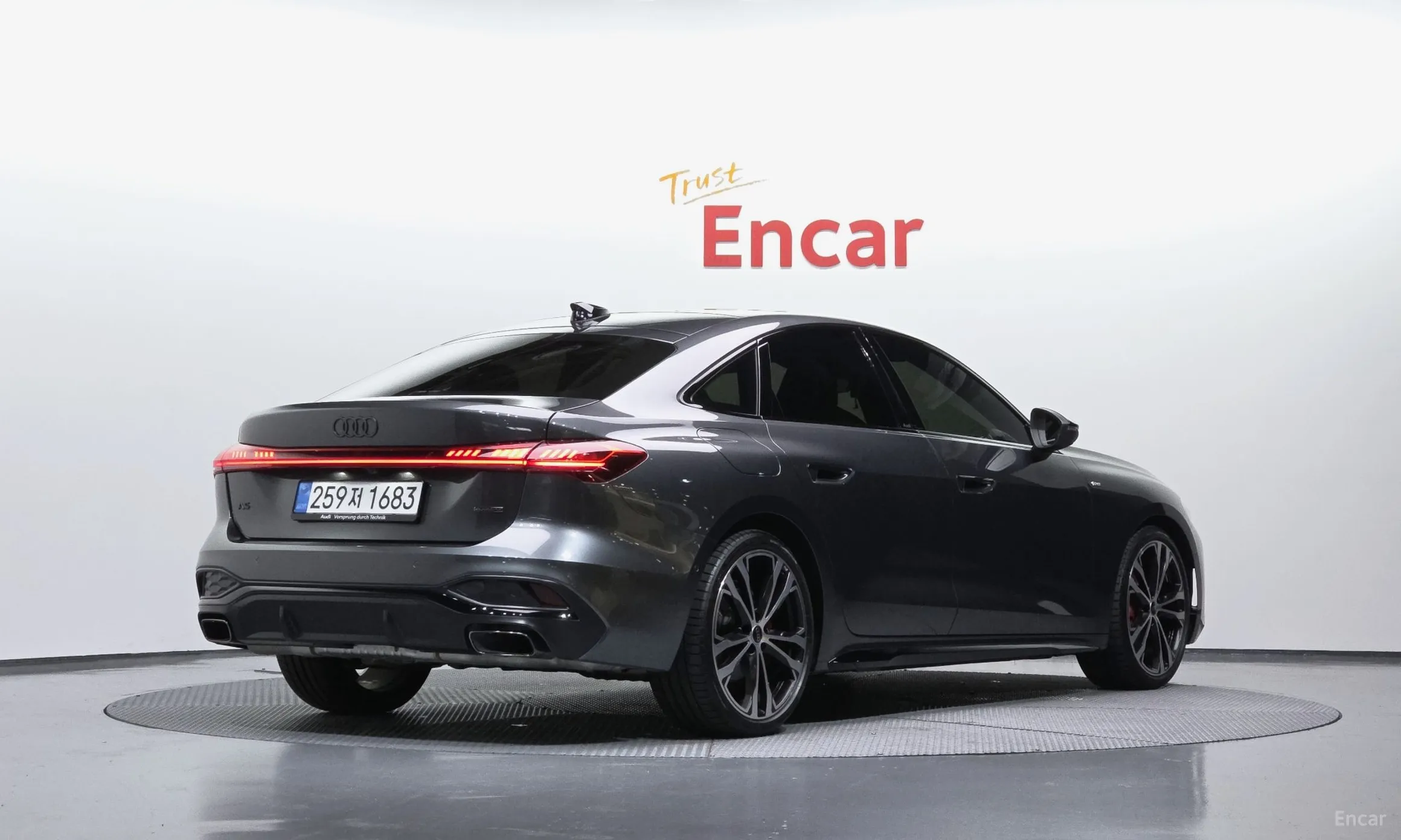Audi A5 (B10) превью 2
