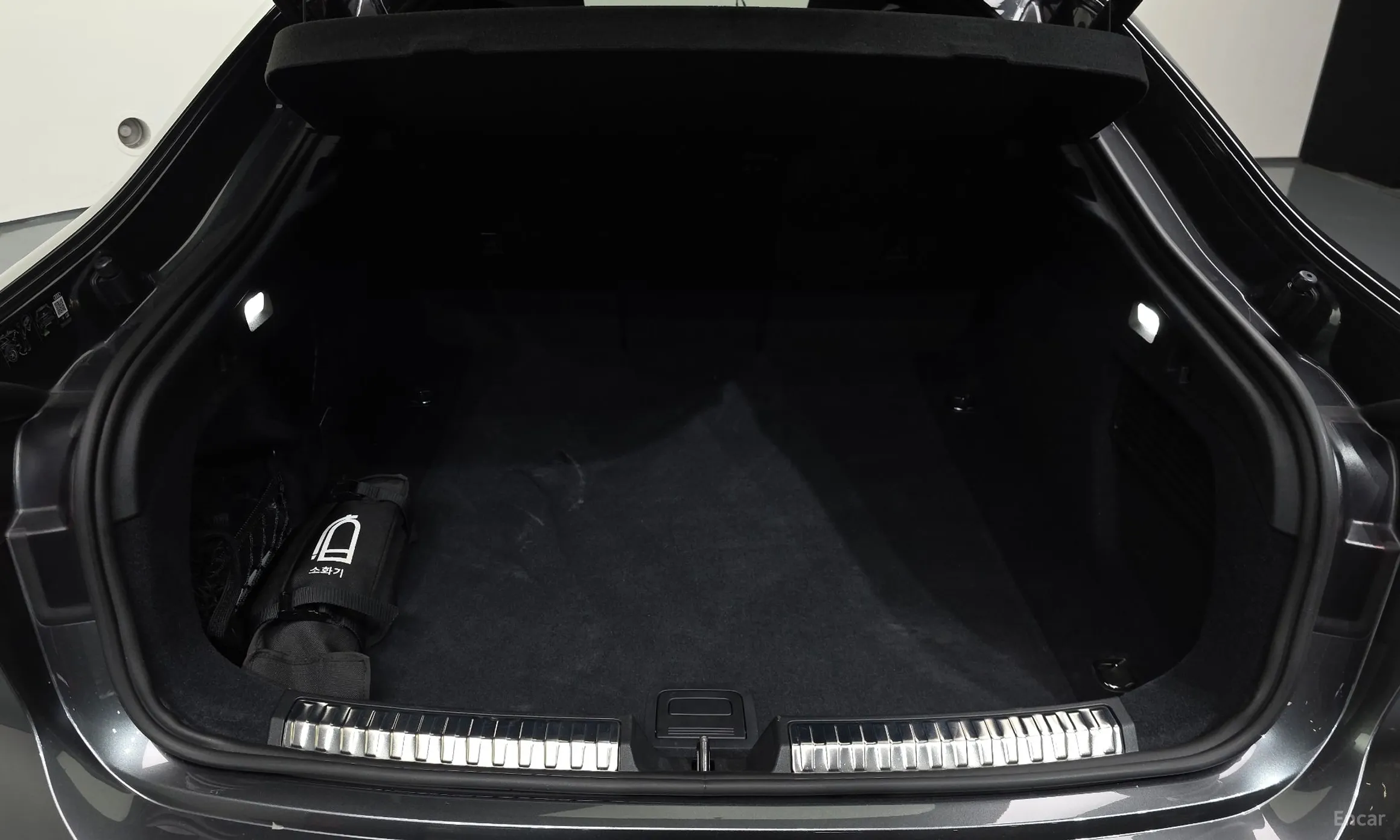 Audi A5 (B10) превью 20
