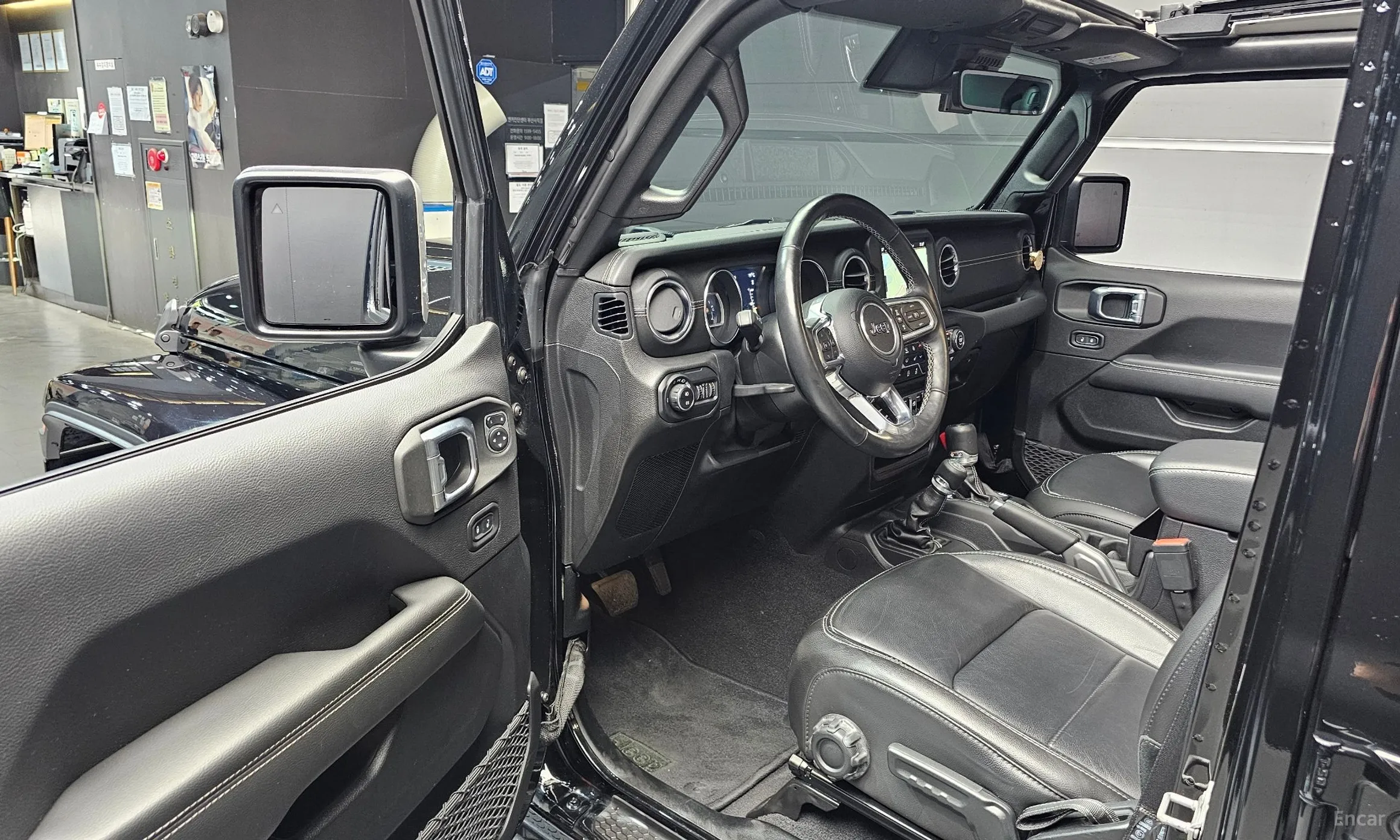 Jeep Wrangler (JL) превью 10