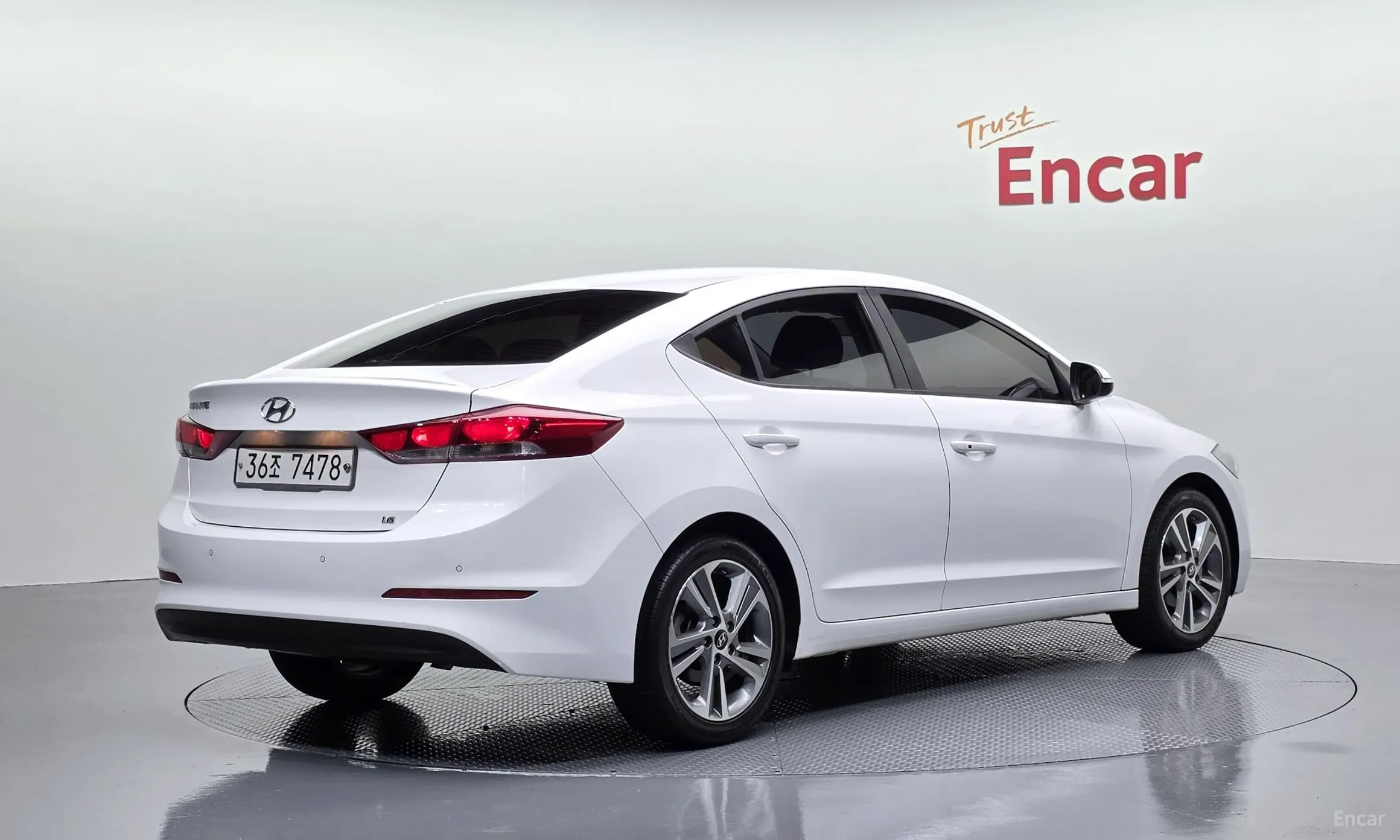 Hyundai Avante AD