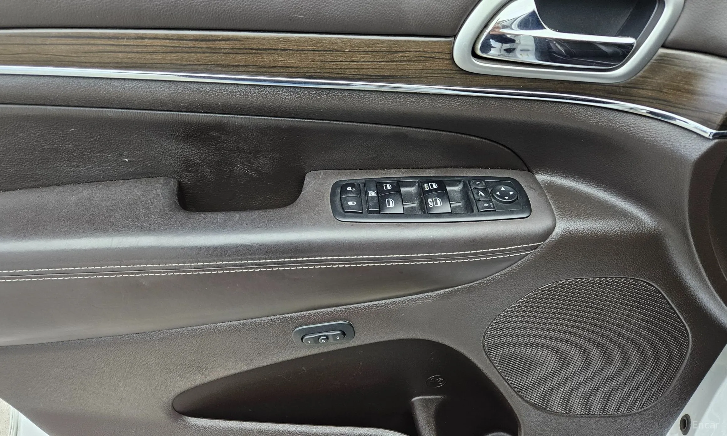 Jeep Grand Cherokee превью 17